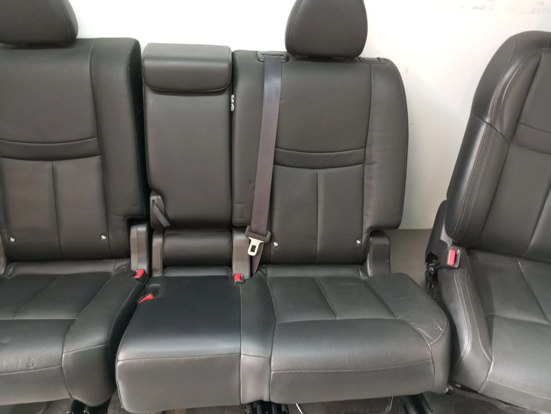 Banco Trasero NISSAN X-Trail (T32) Imagem-1