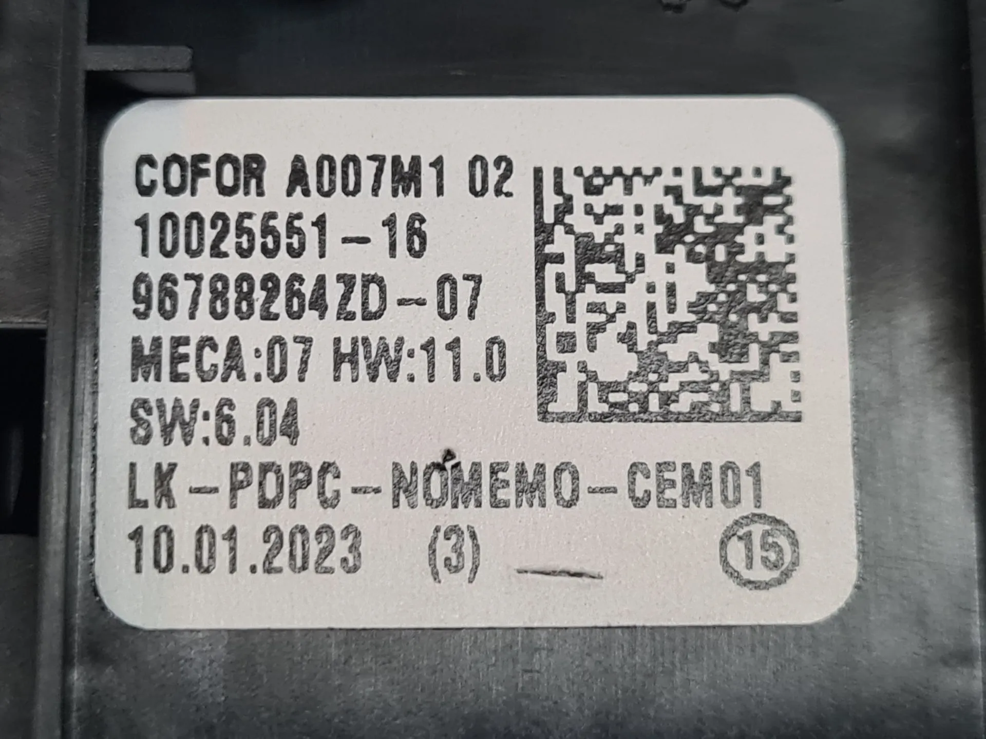 Comando / interruttore alzacristallo anteriore sinistro PEUGEOT 208 II Imagem-6