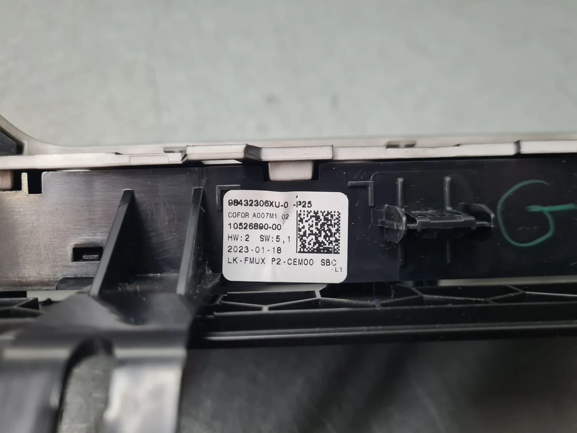 Radio control PEUGEOT 208 II Imagem-4