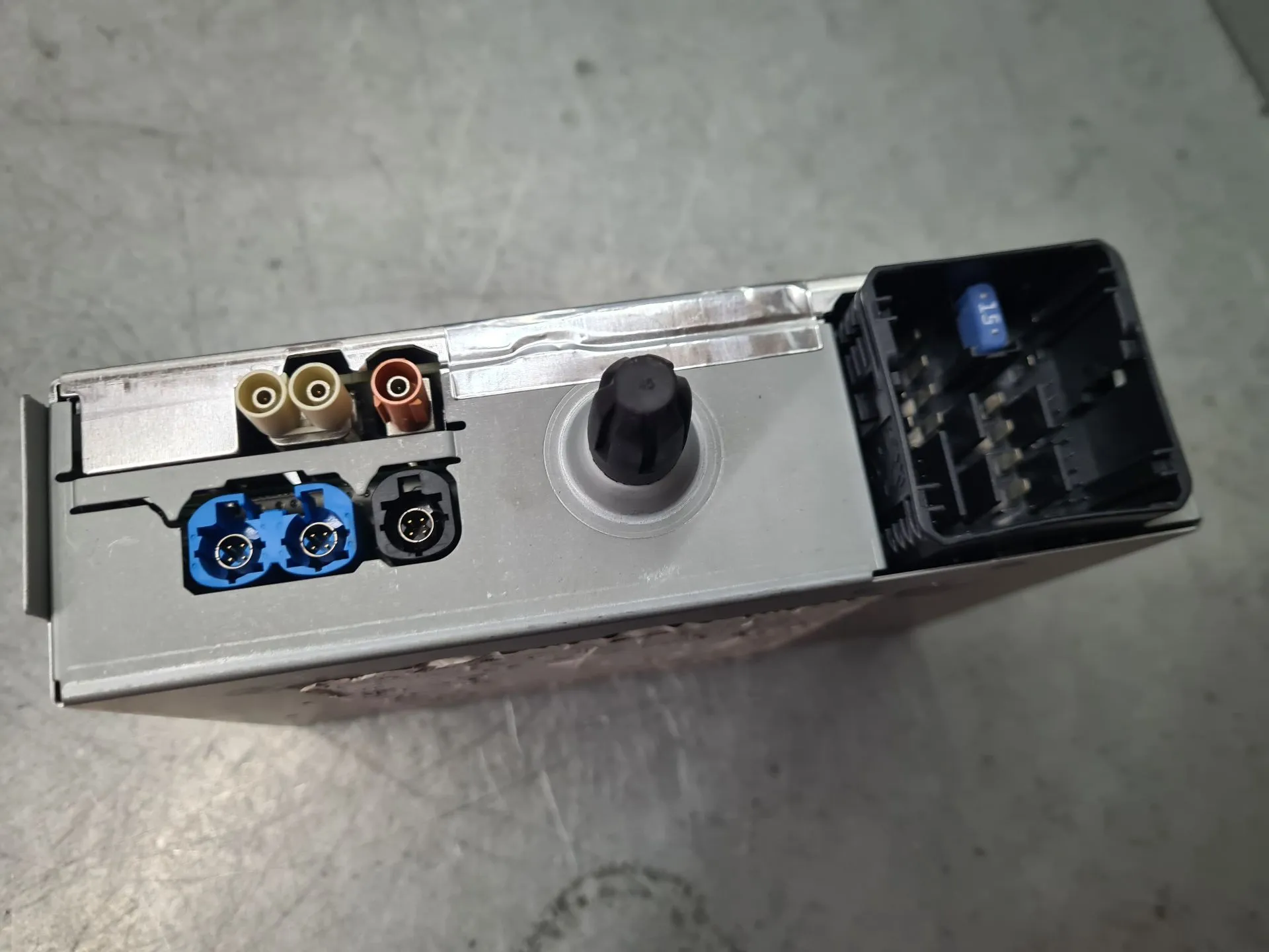 Car radio PEUGEOT 208 II Imagem-2