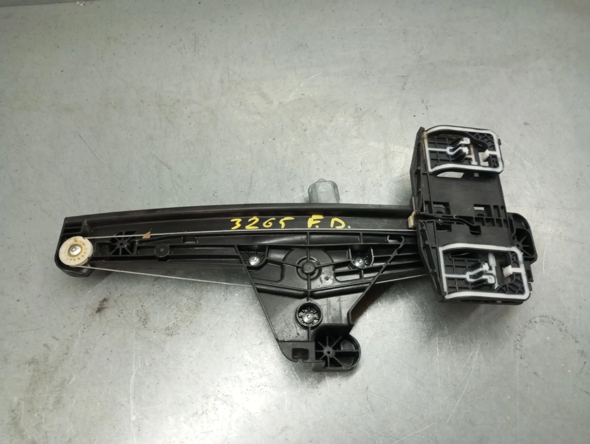 Elevador vidros frente direito PEUGEOT 208 II