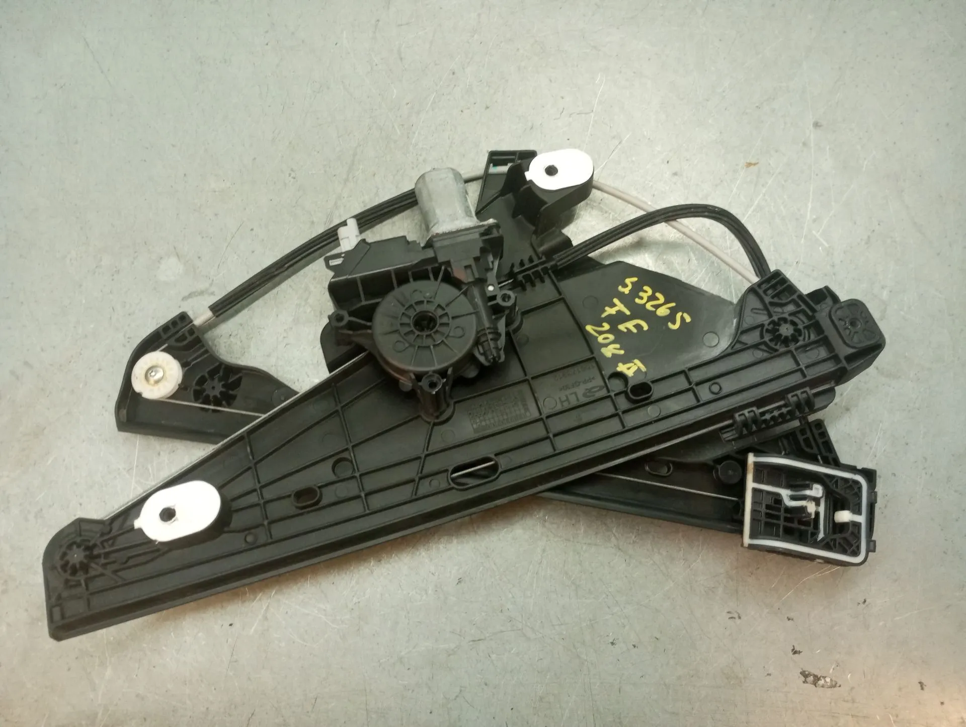 Lève-vitre avant gauche PEUGEOT 208 II