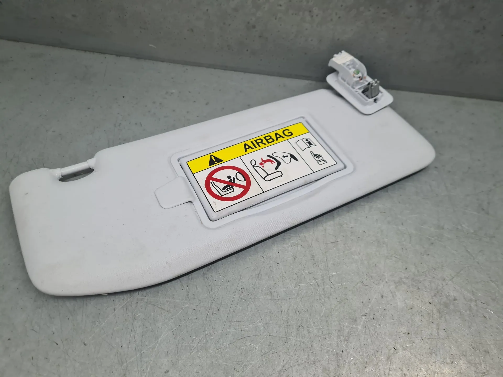 Aletta parasole destra PEUGEOT 208 II Imagem-1