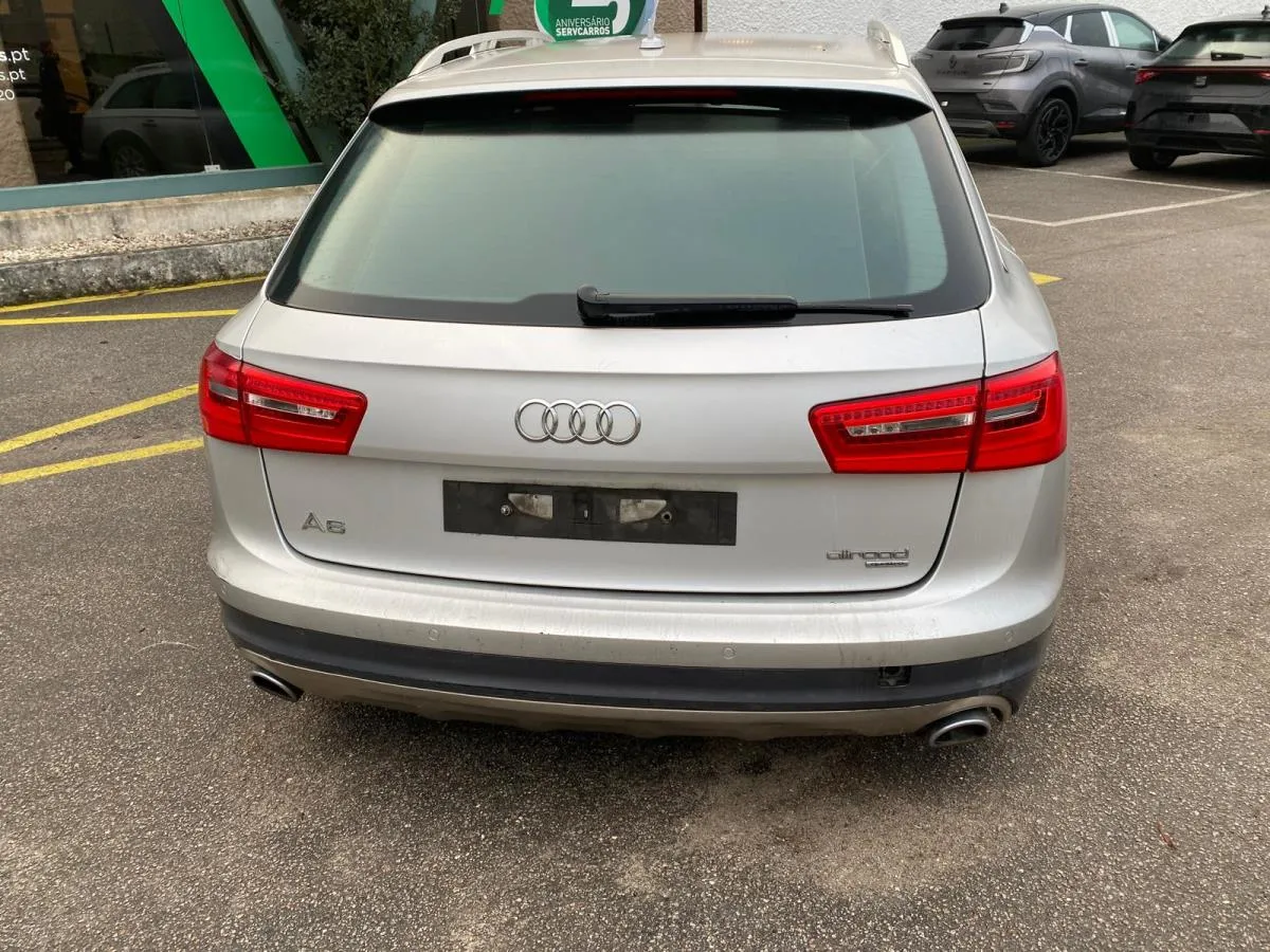 Subchasis trasero AUDI A6 Allroad (4GH, 4GJ, C7)