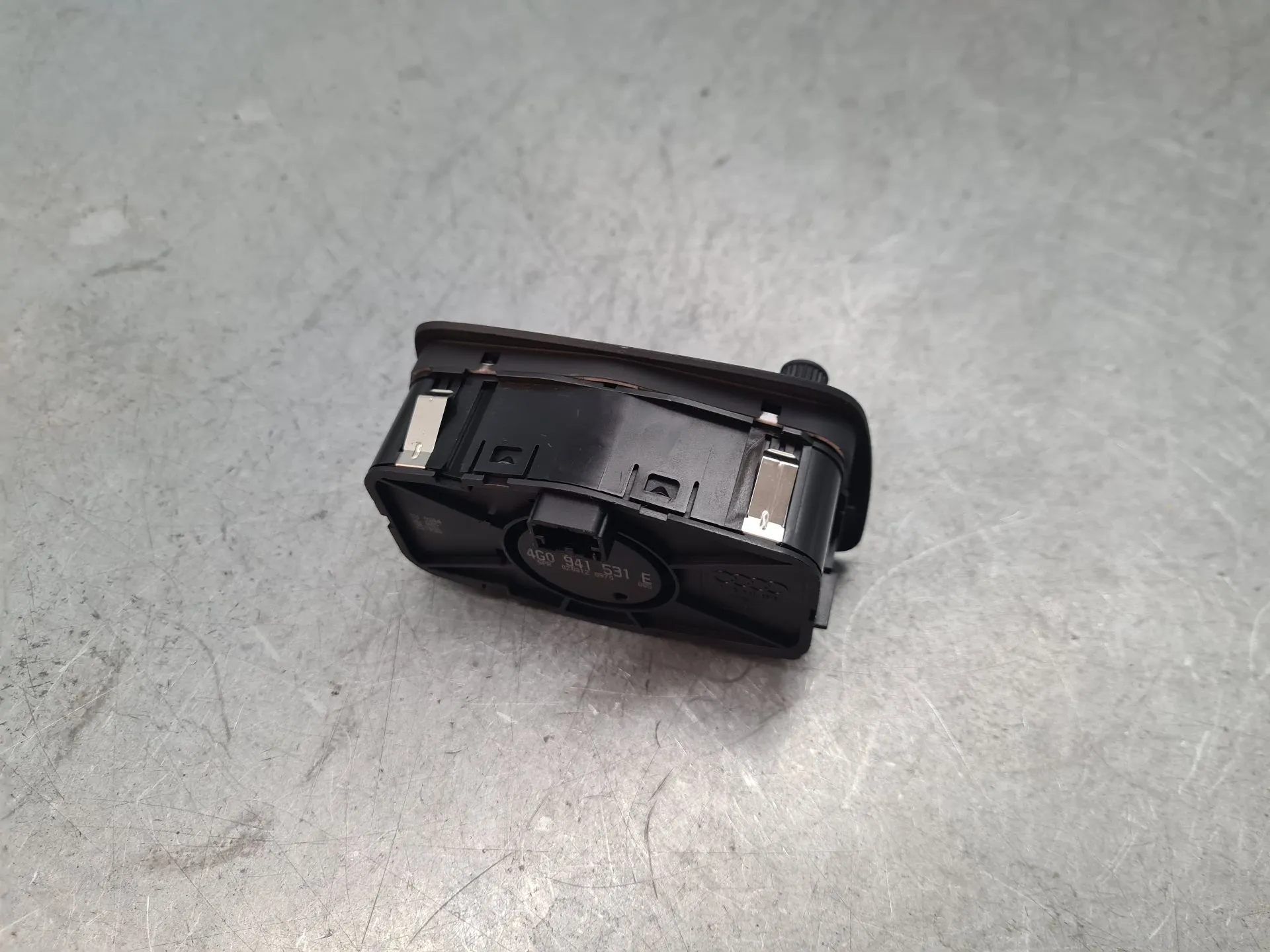 Botão / interruptor de luzes AUDI A6 Allroad (4GH, 4GJ, C7) Imagem-3