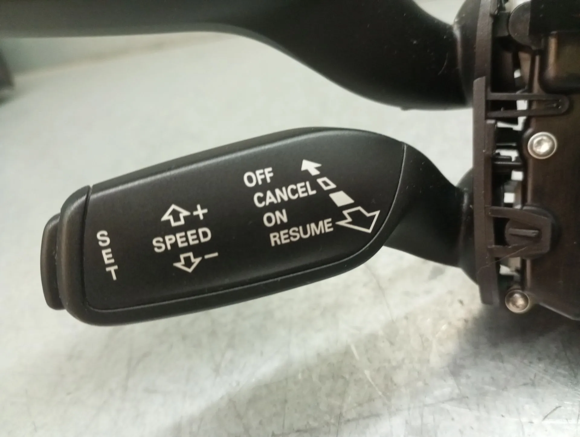 Light and wiper lever set AUDI A6 Allroad (4GH, 4GJ, C7) Imagem-3