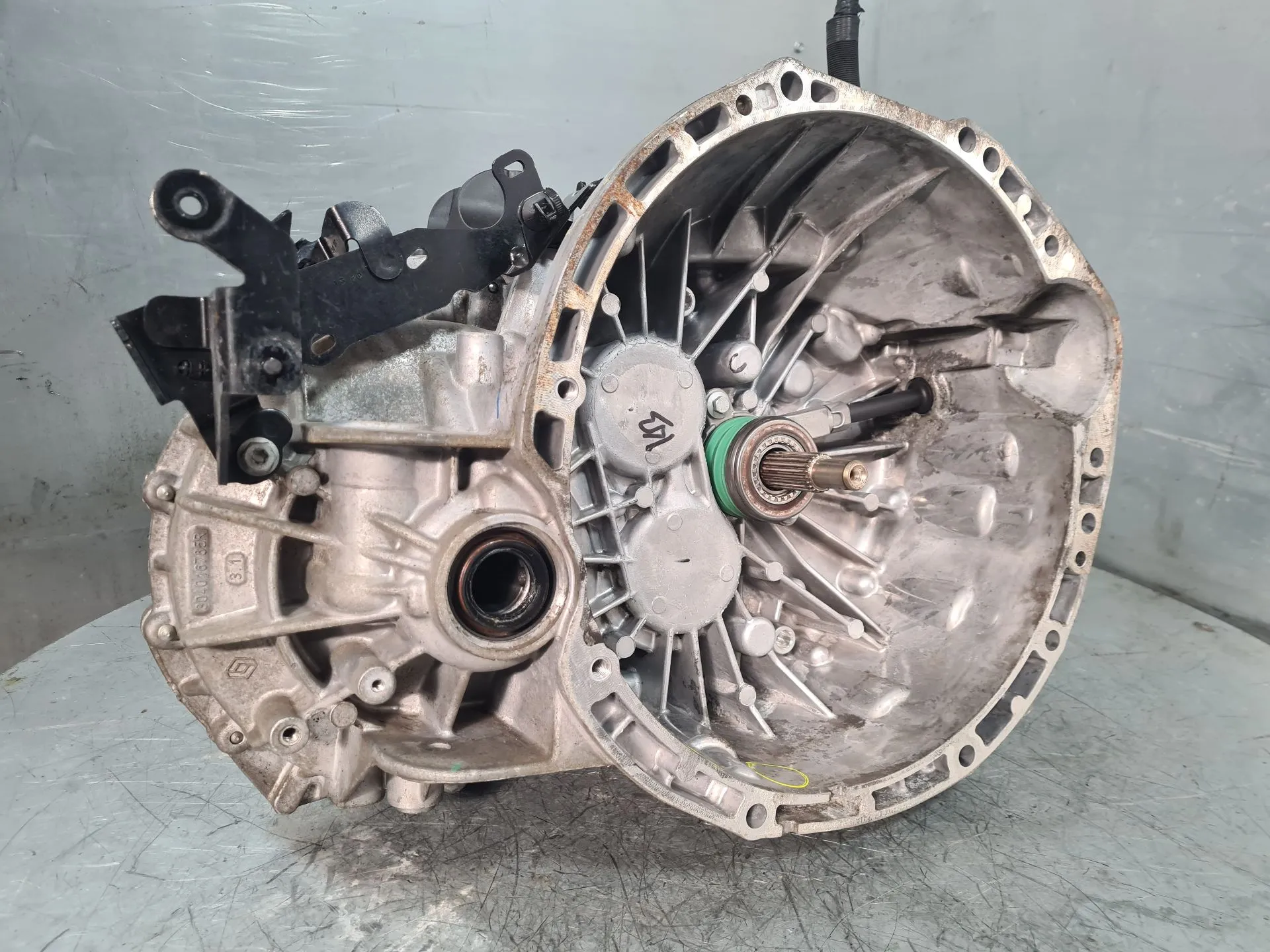 Boîte de vitesses manuelle NISSAN NV300 Combi (X82) Imagem-7