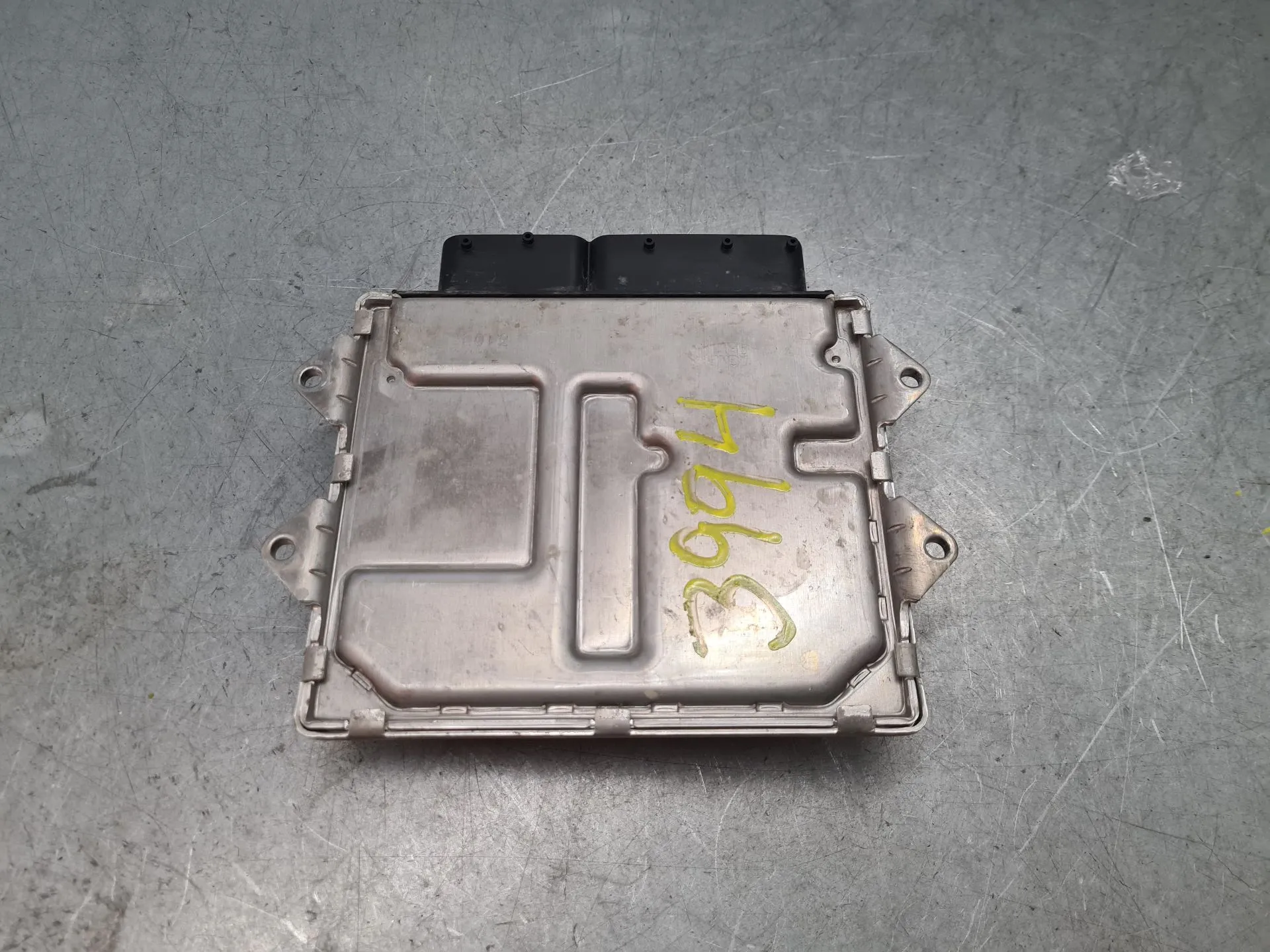 Calculateur /  Unité de contrôle moteur FIAT 500L (351_, 352_)