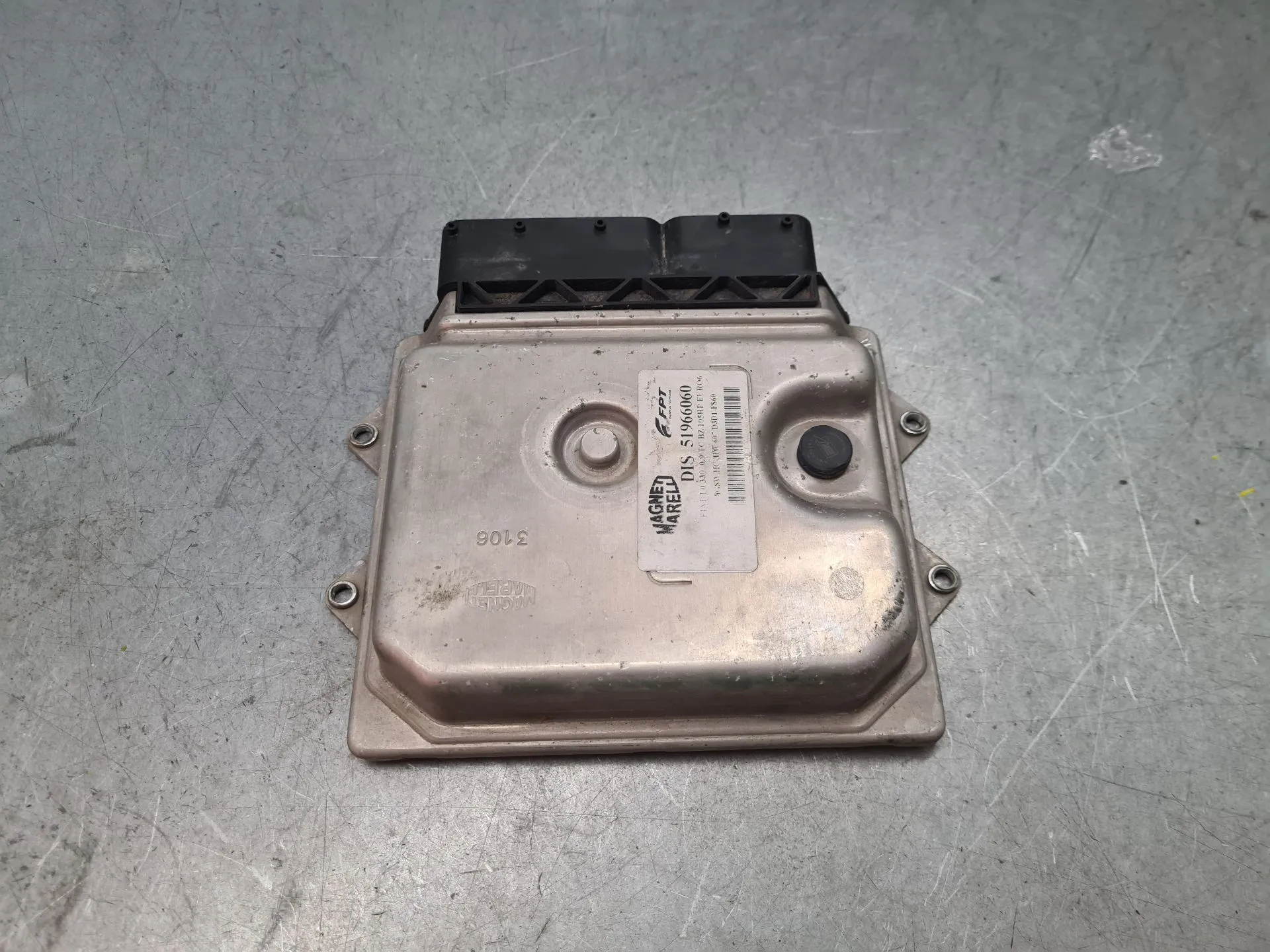 Centralina motor / ECU FIAT 500L (351_, 352_) Imagem-2