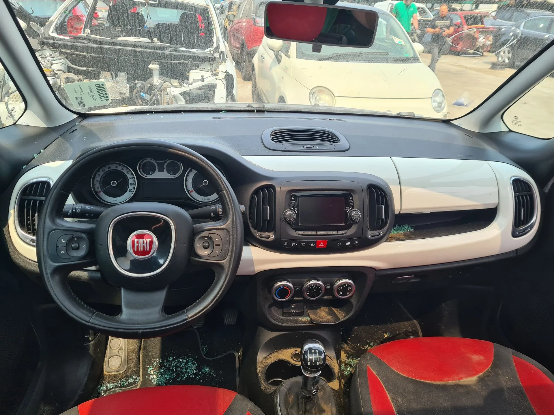 Frente Completa FIAT 500L (351_, 352_) Imagem-10