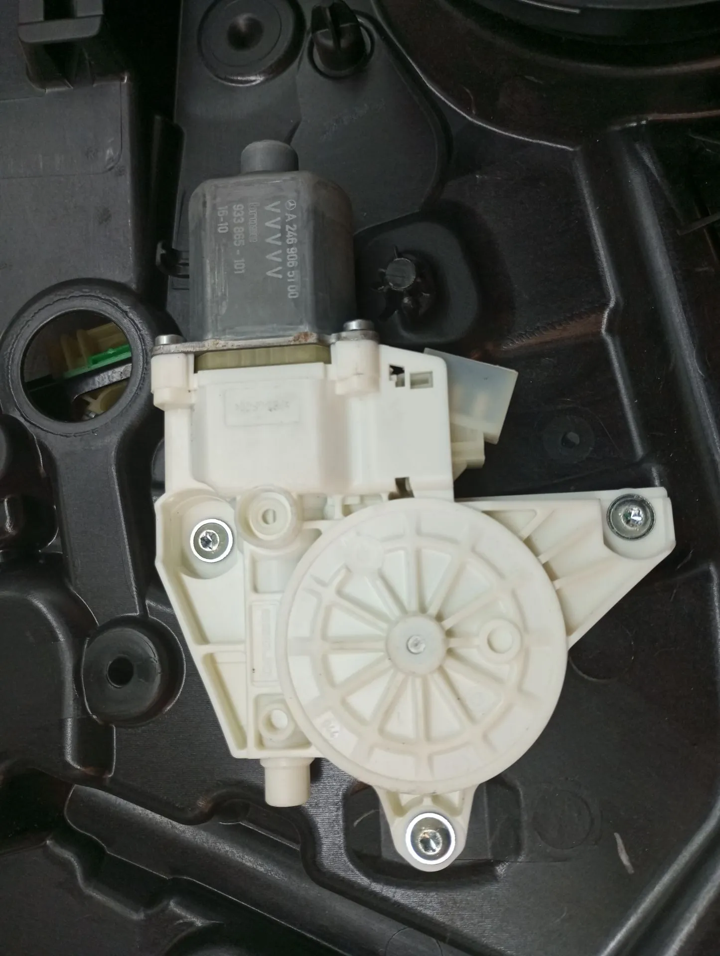 Lève-vitre avant gauche MERCEDES-BENZ Classe A (W176) Imagem-2