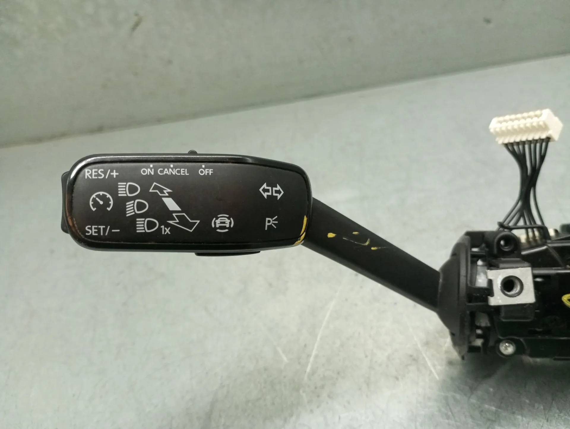 Conjunto / manetes de luzes e limpa vidros SEAT Ateca (KH7) Imagem-2