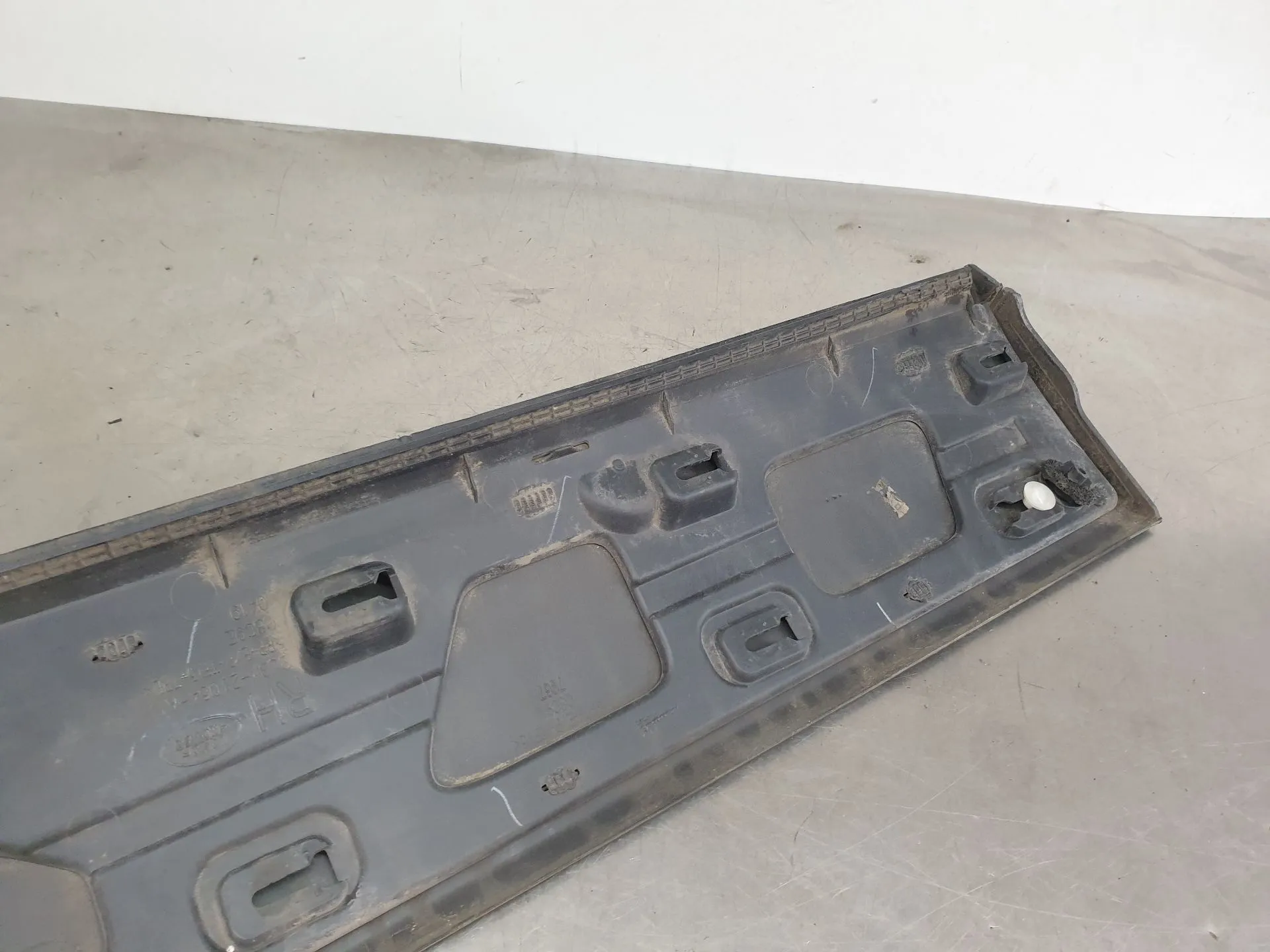 Moldura puerta delantera derecha LAND ROVER Range Rover Evoque (L538) Imagem-2