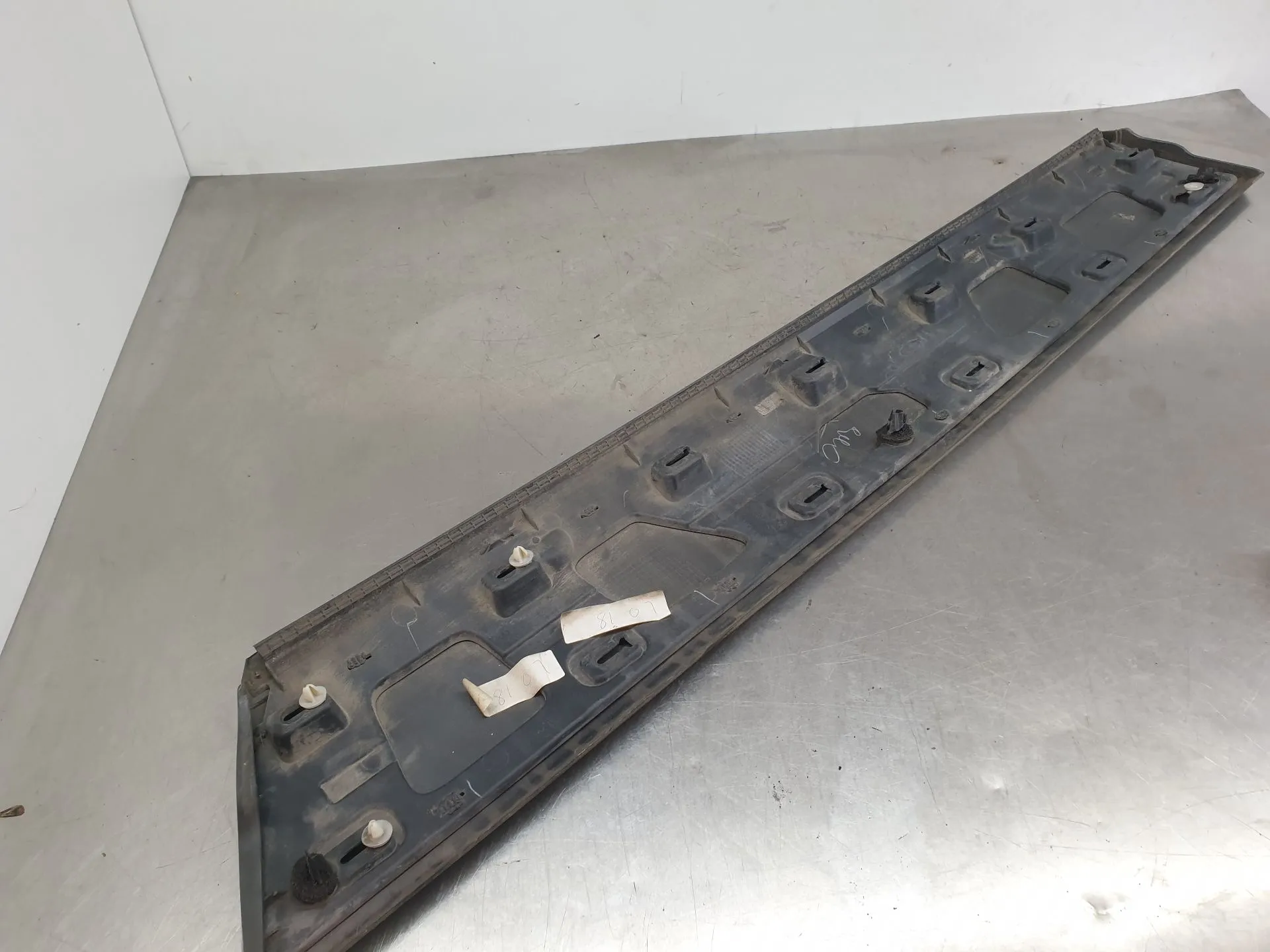 Moldura puerta delantera derecha LAND ROVER Range Rover Evoque (L538) Imagem-4