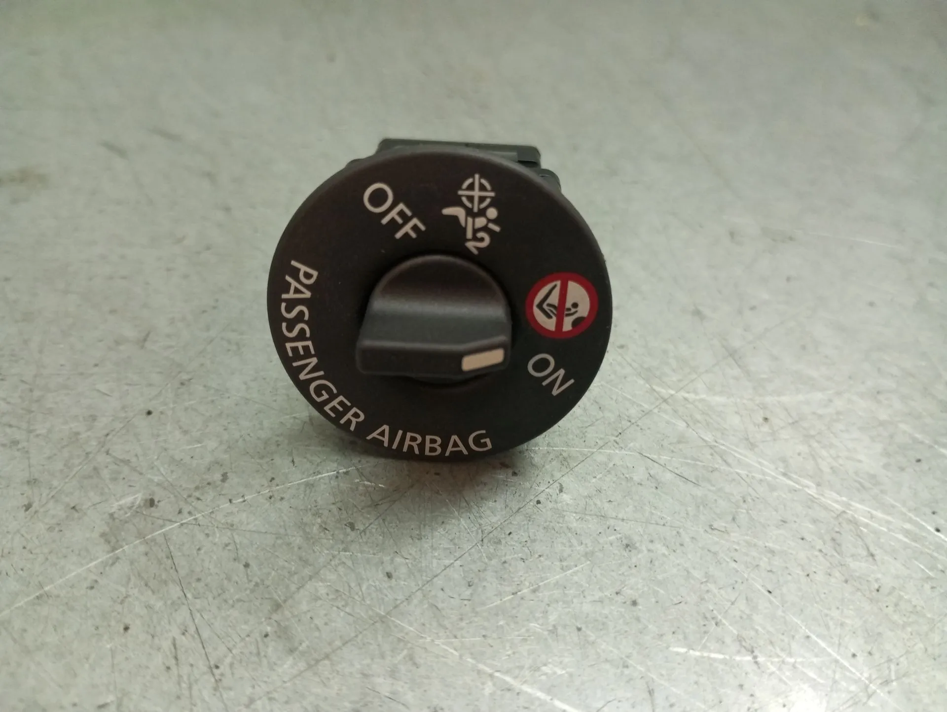 Airbag off switch DACIA Sandero III