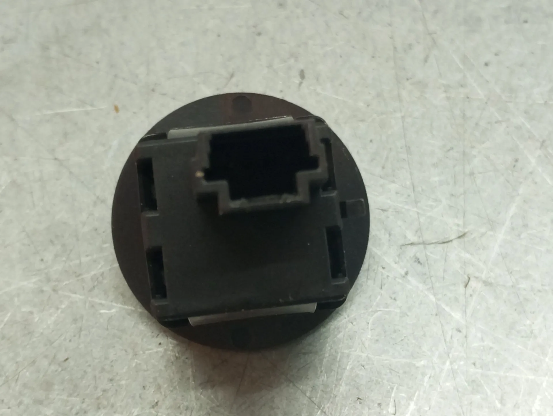 Airbag off switch DACIA Sandero III Imagem-2