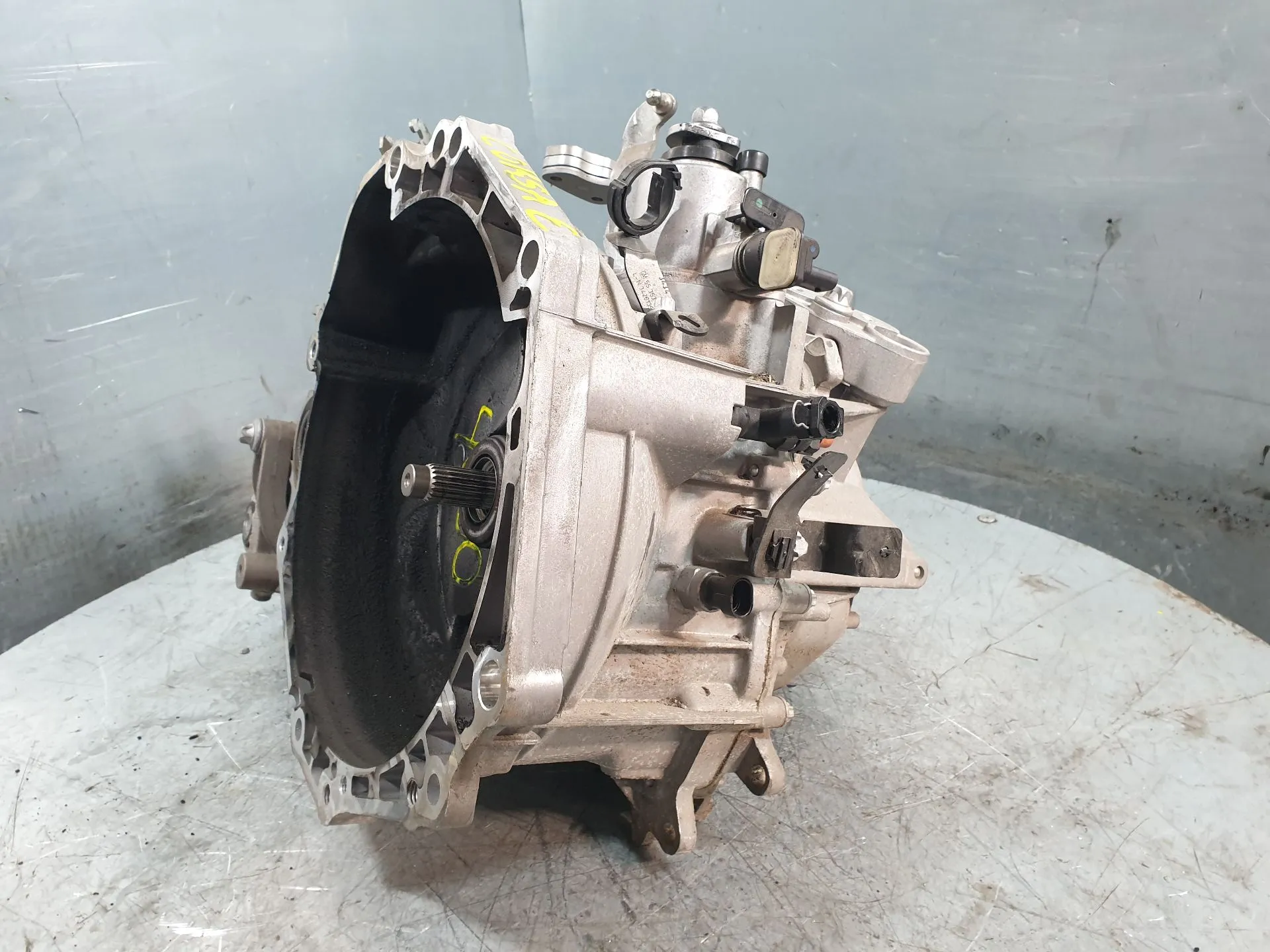 Cambio manual OPEL Corsa E Imagem-1