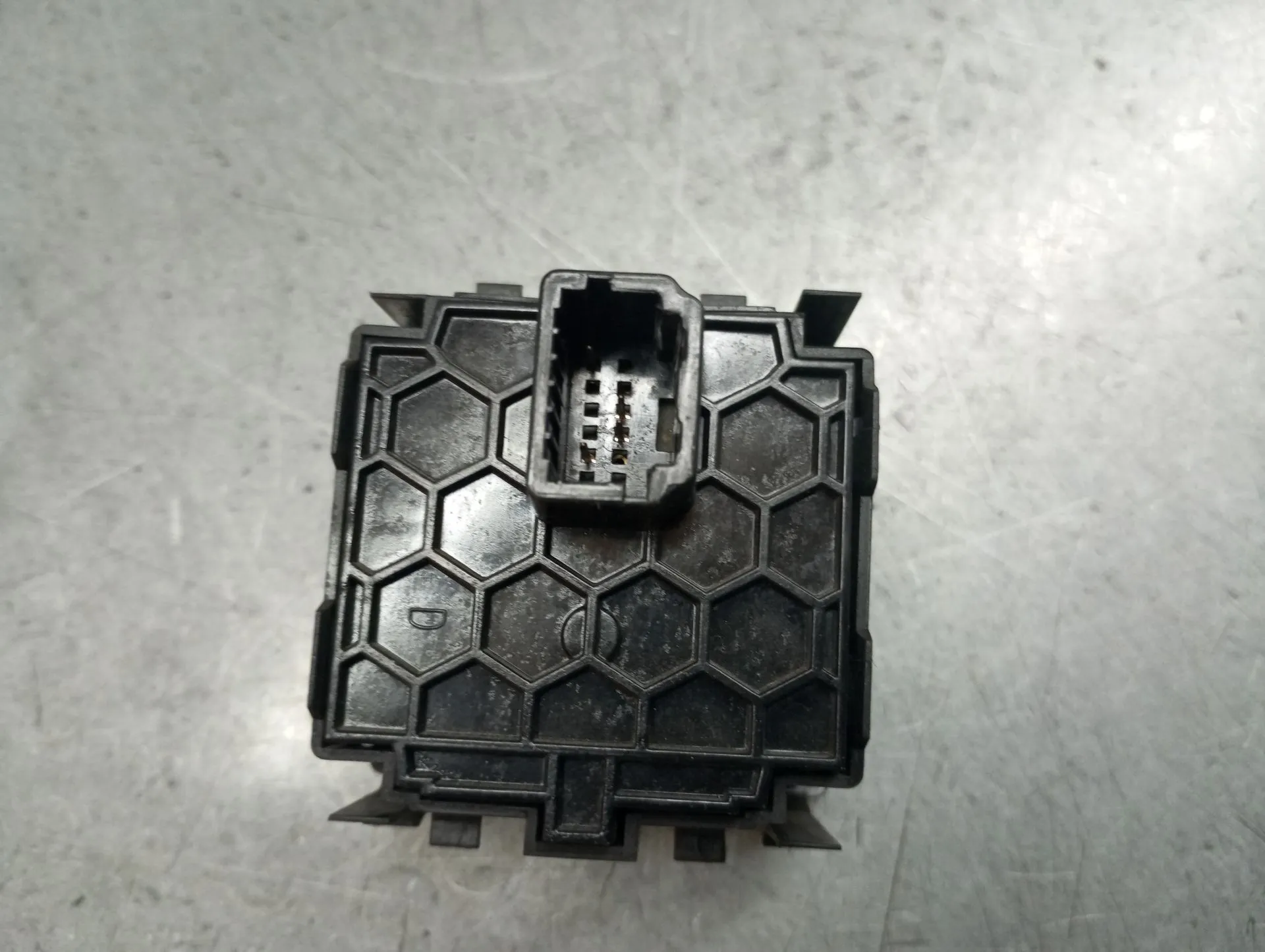 Bouton / interrupteur d'éclairage RENAULT Twingo III (BCM_) Imagem-1