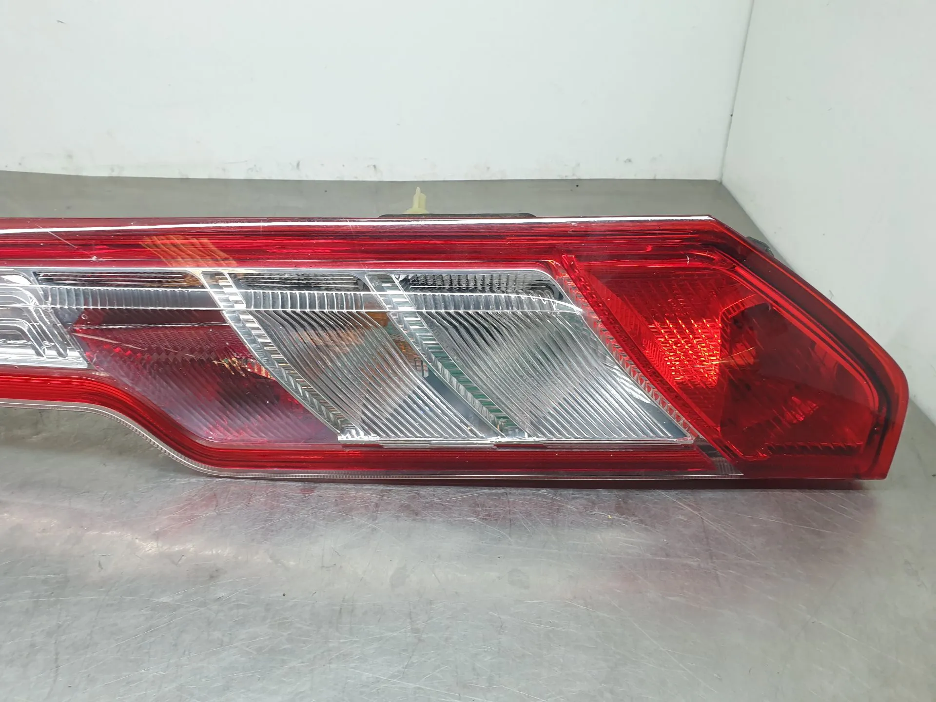 Feu arrière Droite FORD Transit Custom Imagem-2
