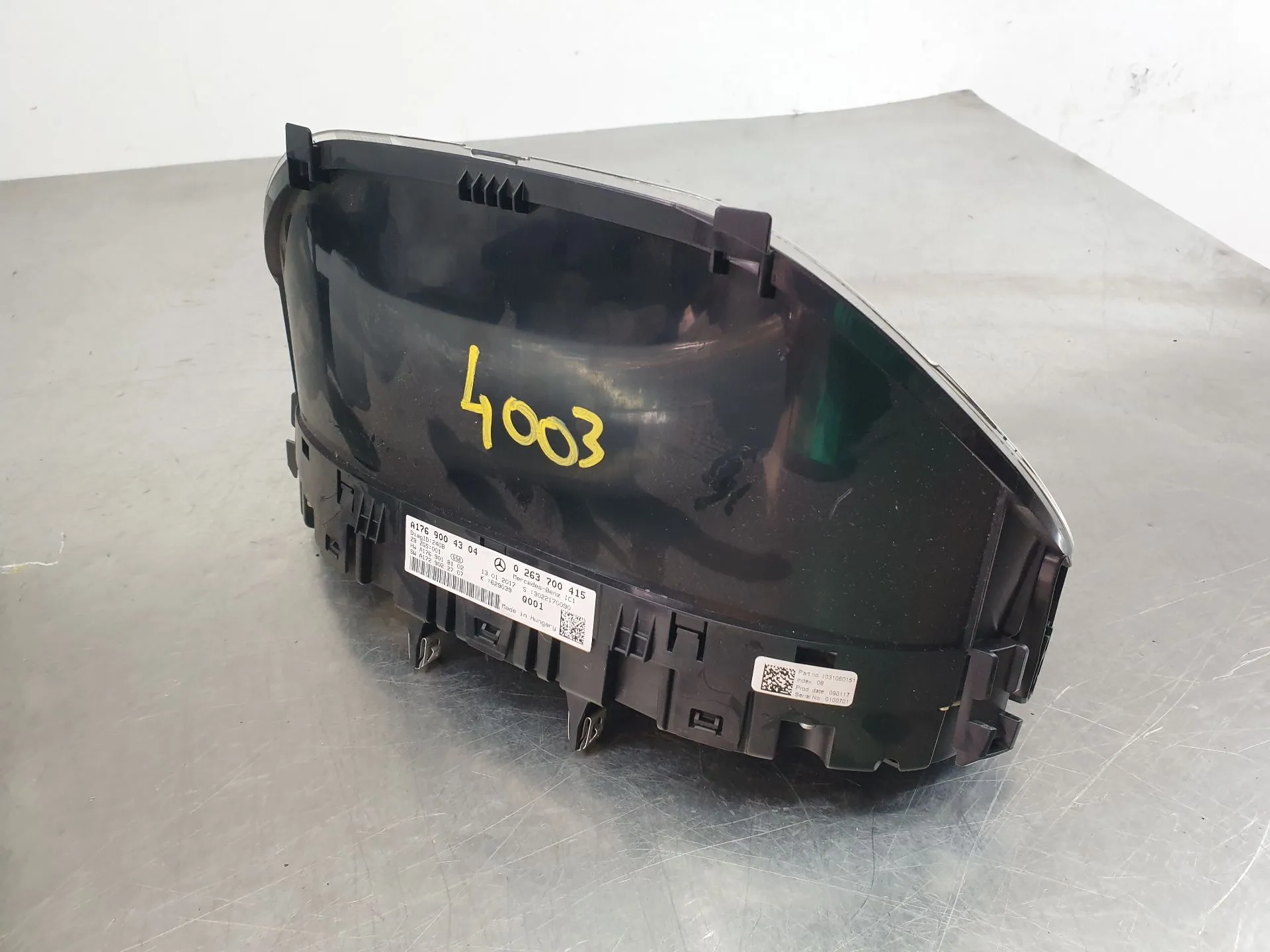 Quadrante / painel de instrumentos MERCEDES-BENZ Classe A (W176) Imagem-1