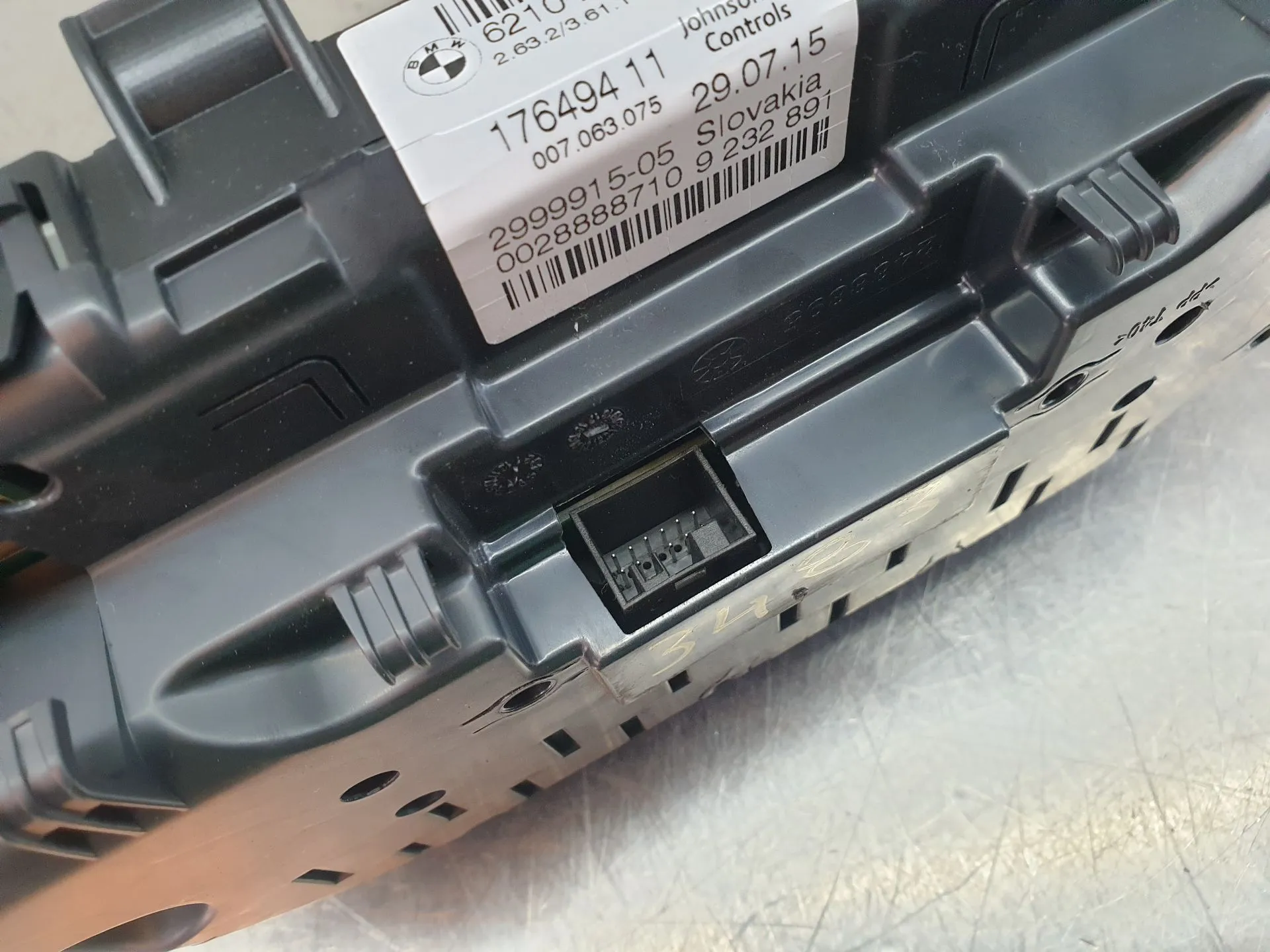 Quadrante / painel de instrumentos BMW 1 (F21) Imagem-4