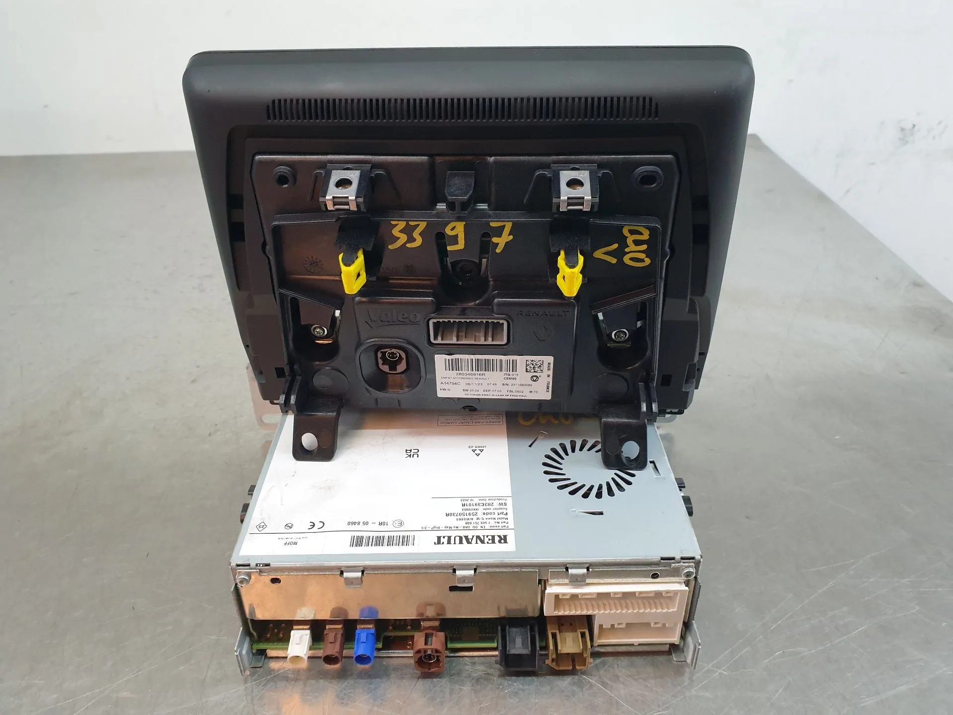 Kit Auto-rádio RENAULT Clio V (BF_) Imagem-1