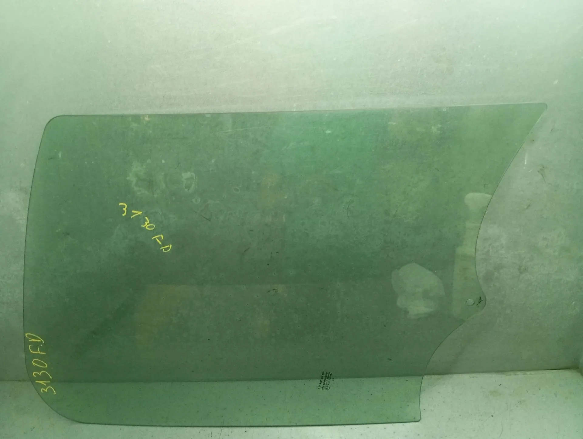 Vetro porta anteriore destra RENAULT Trafic III (FG_)
