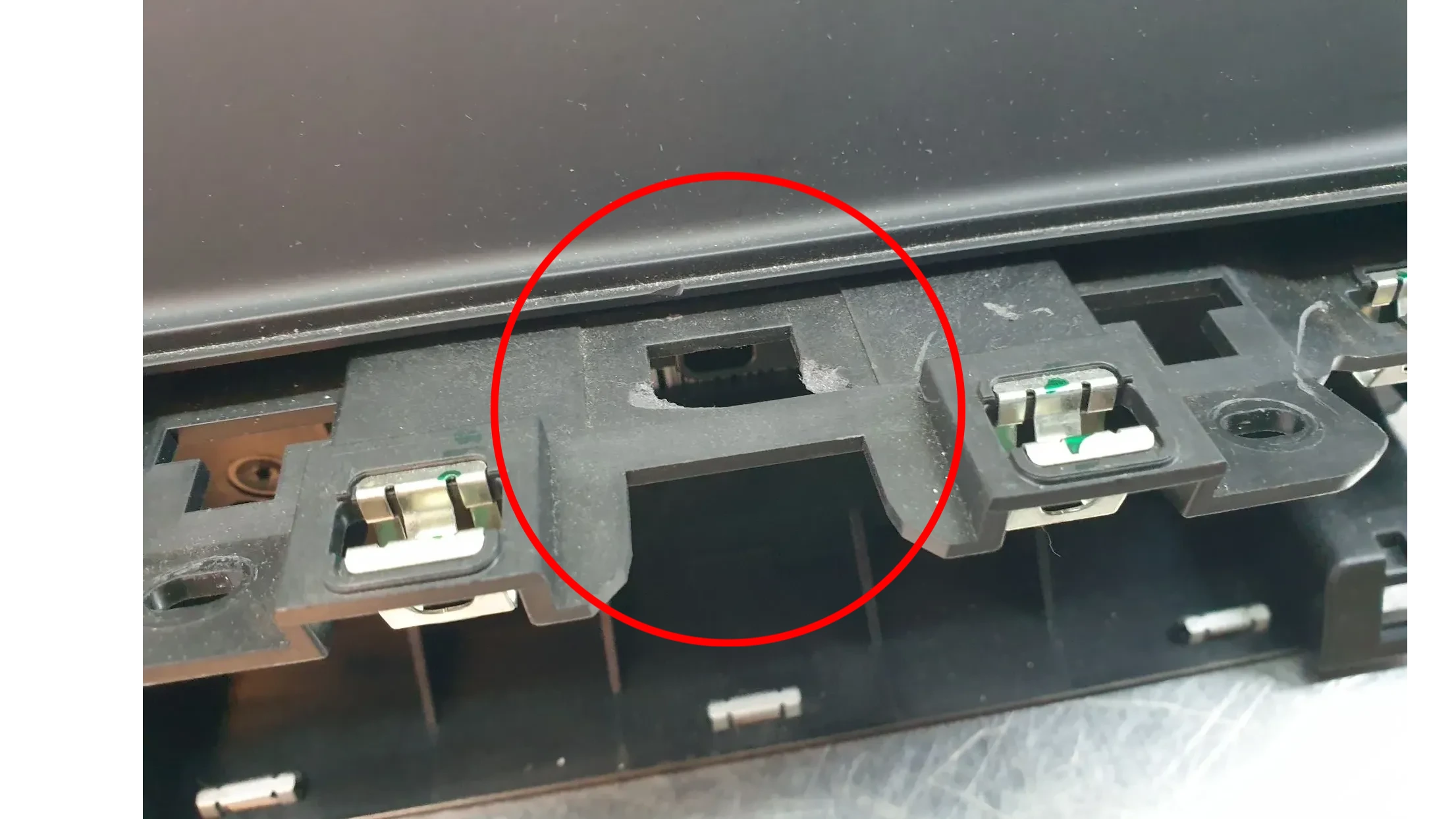 Écran de Navigation PEUGEOT 208 II Imagem-5