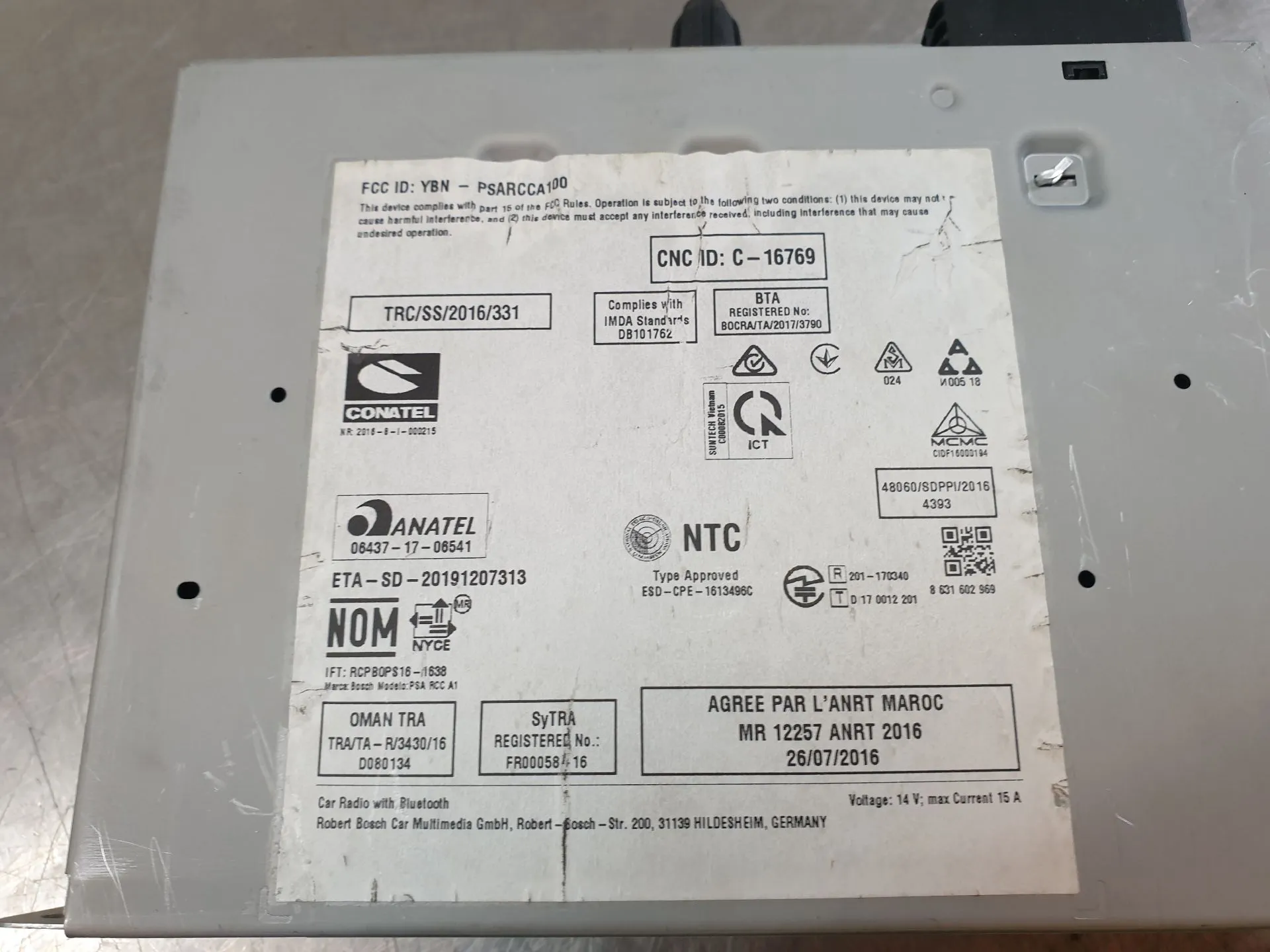 Kit Auto-rádio PEUGEOT 208 II Imagem-8