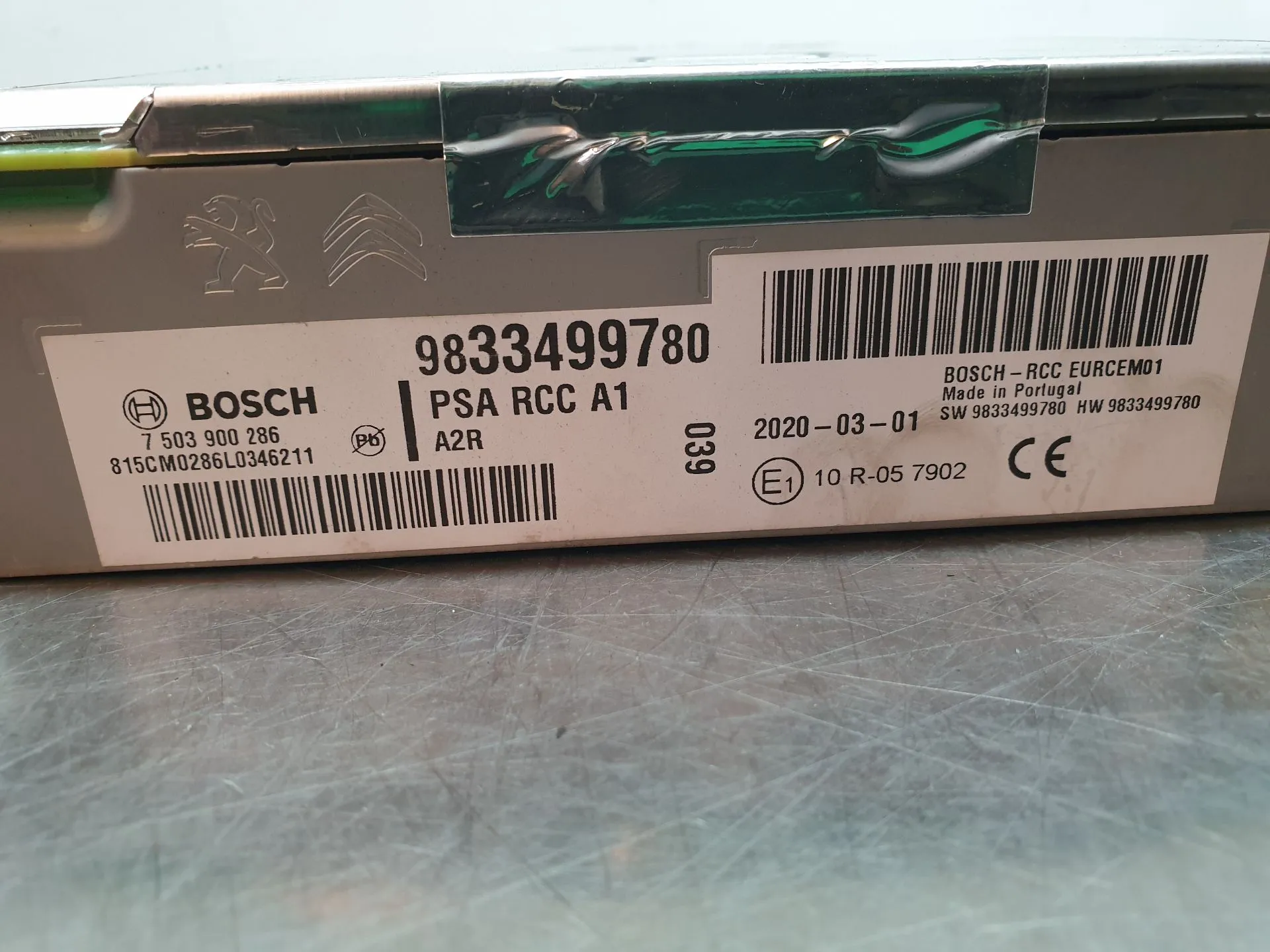 Kit Auto-rádio PEUGEOT 208 II Imagem-9