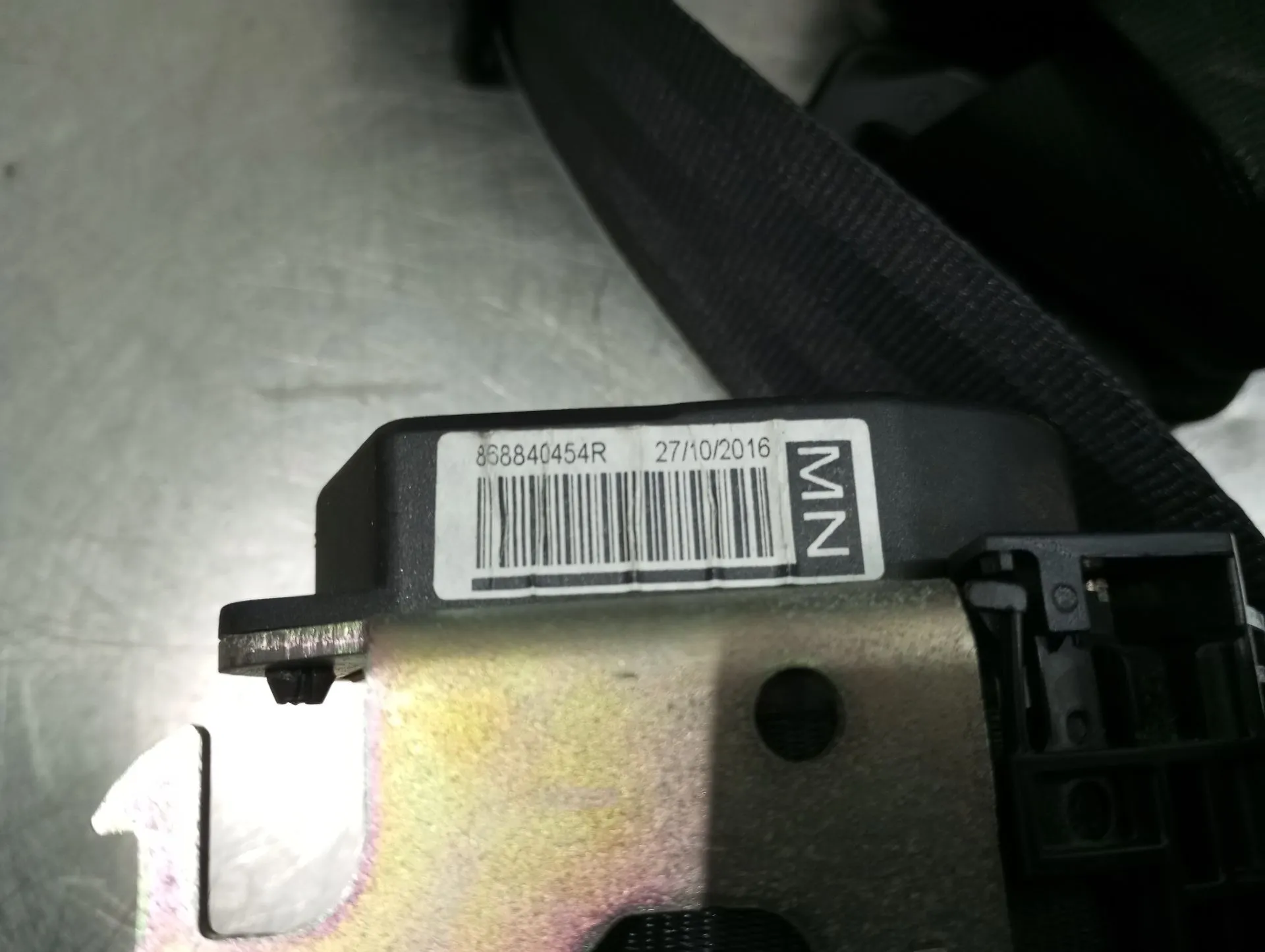 Right front seatbelt pretensioner RENAULT Clio IV (BH_) Imagem-2