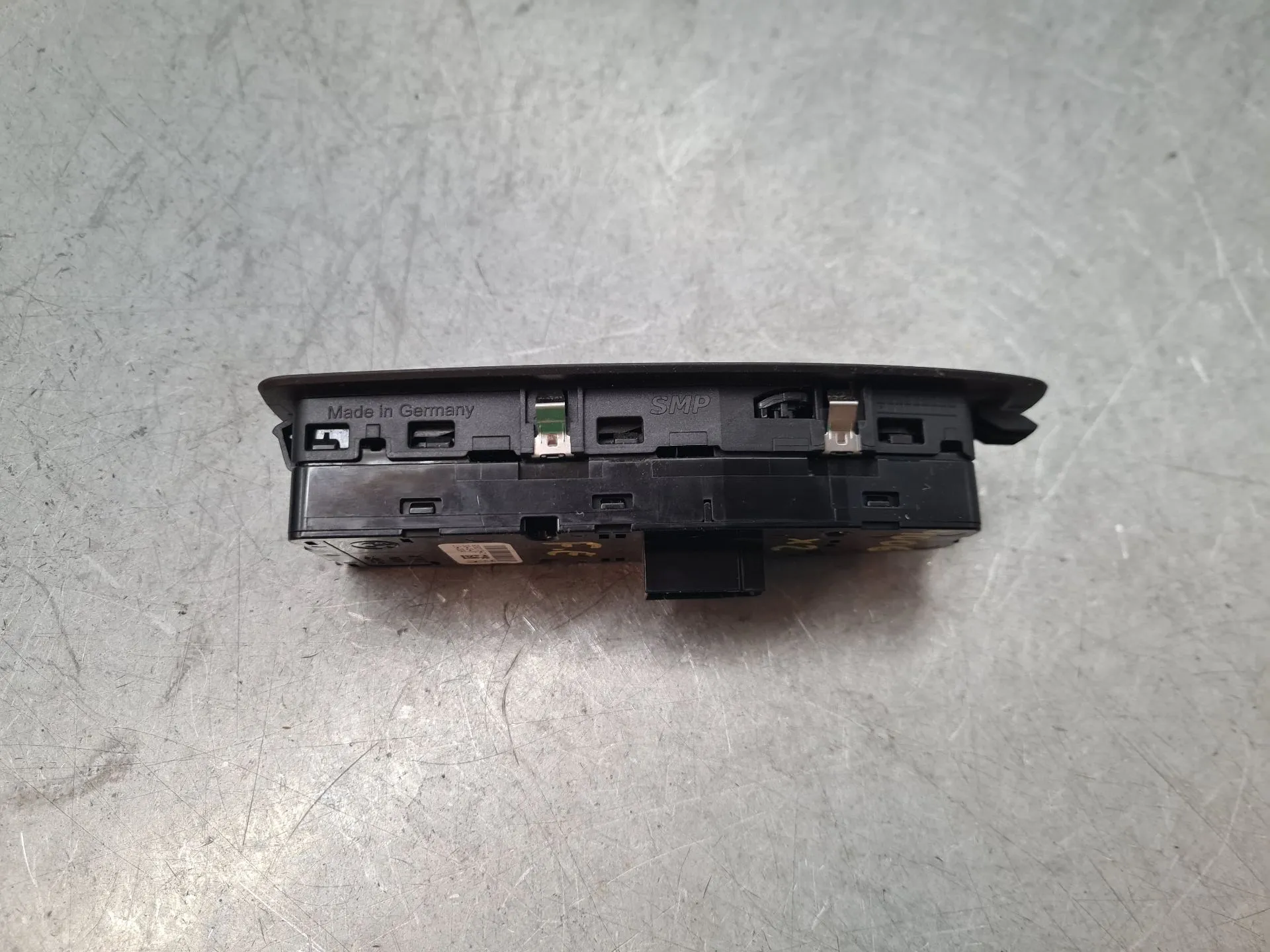Mando / interruptor elevalunas delantero izquierdo BMW X2 (F39) Imagem-4