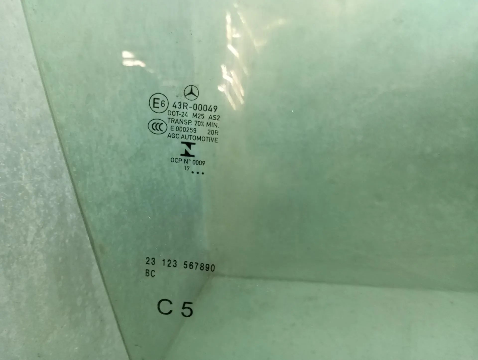 Vidro porta frente direita MERCEDES-BENZ Classe C Coupé (C205) Imagem-2
