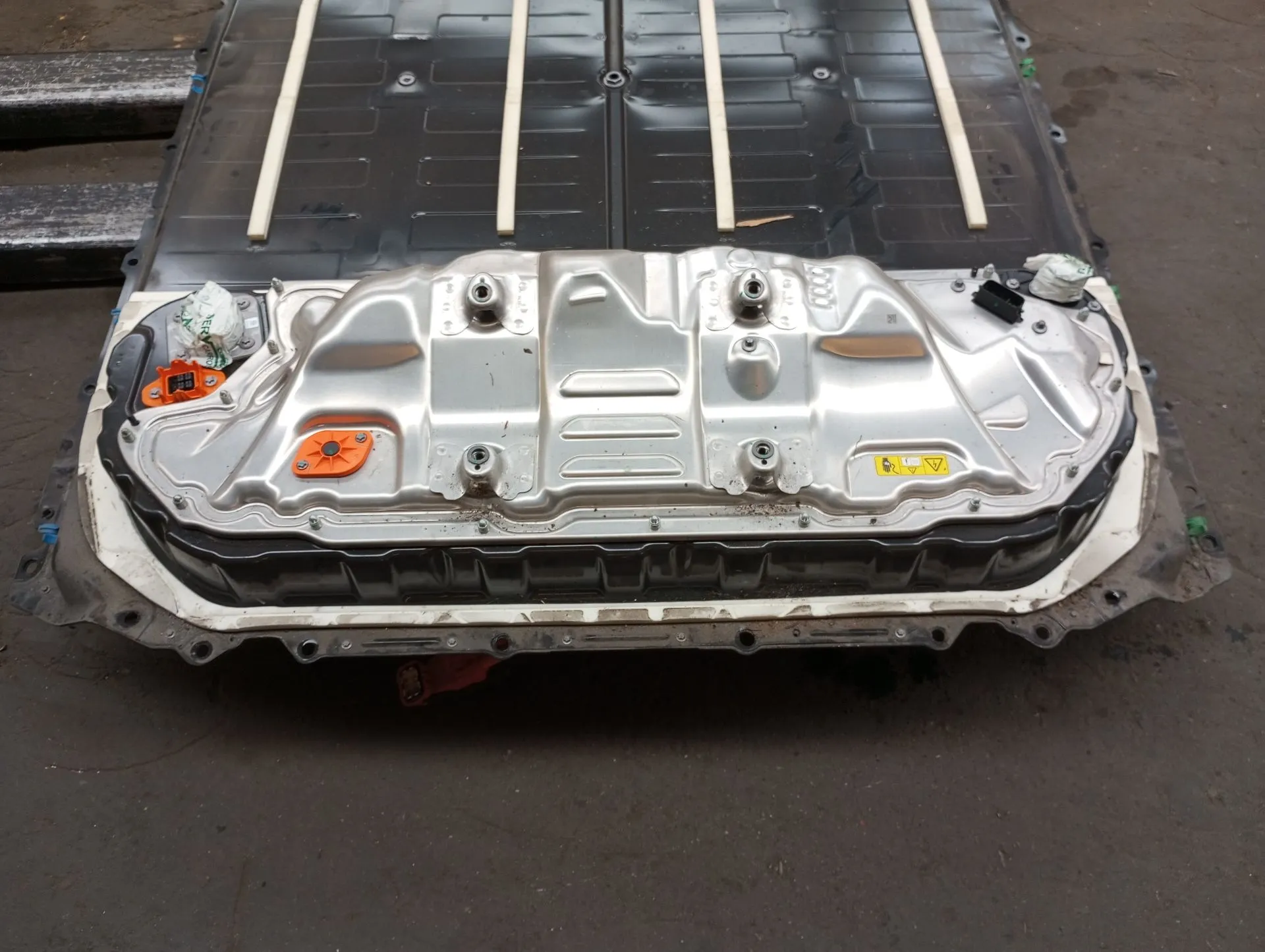 Bateria EV (Alta Tensão - Veículo Eletrico) TESLA Model Y (5YJY) Imagem-2