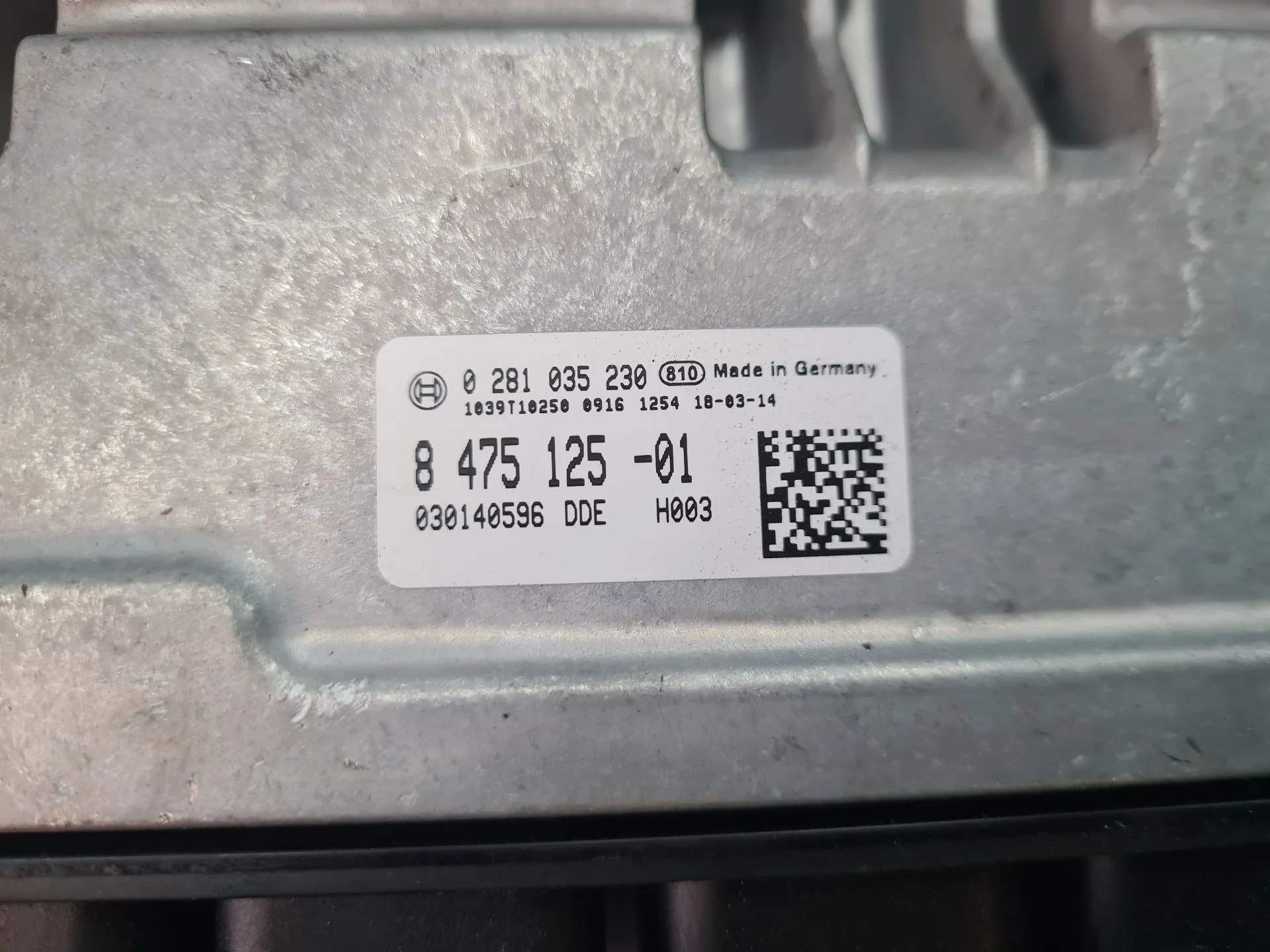 Centralita motor / ECU BMW X2 (F39) Imagem-3