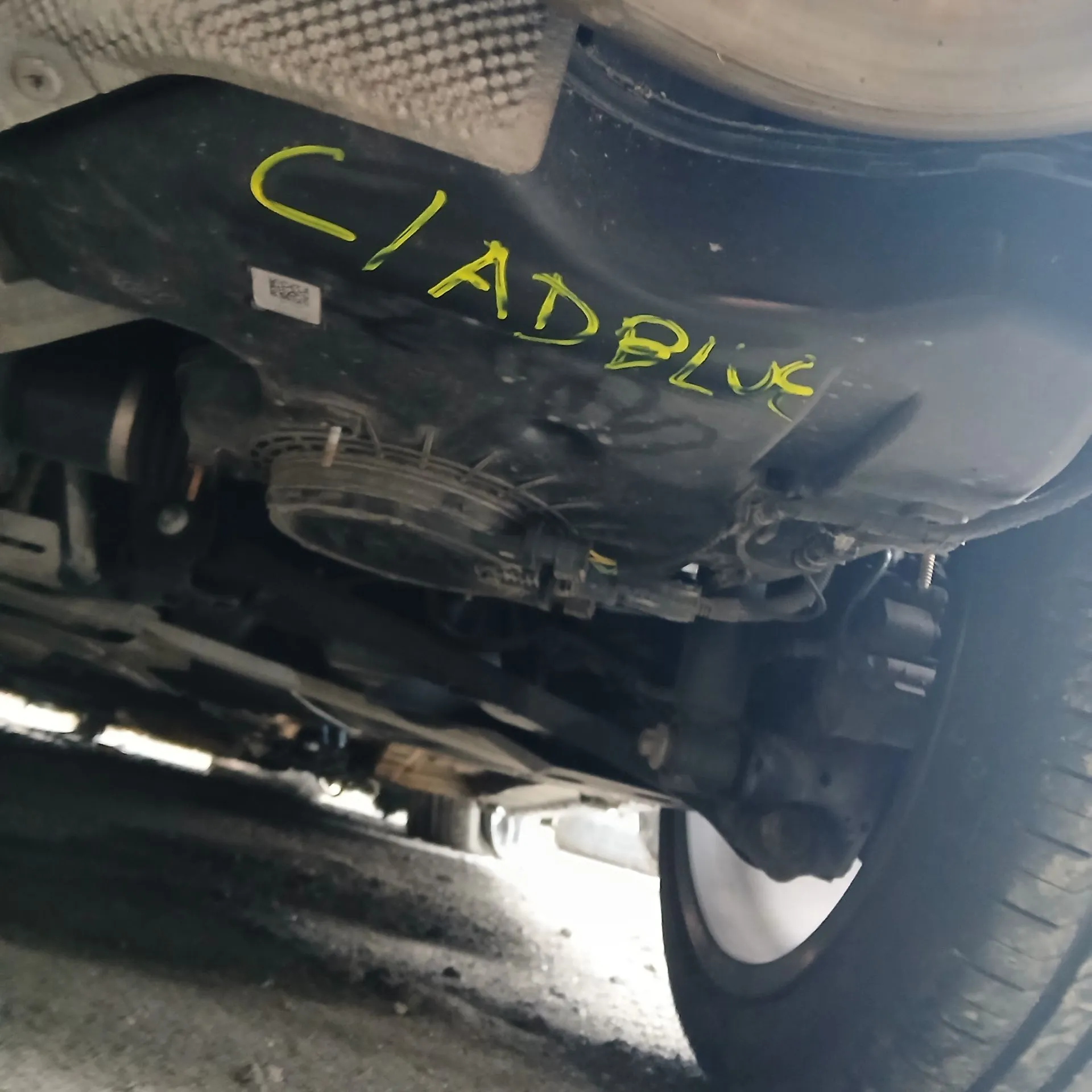 Depósito AdBlue BMW X2 (F39)