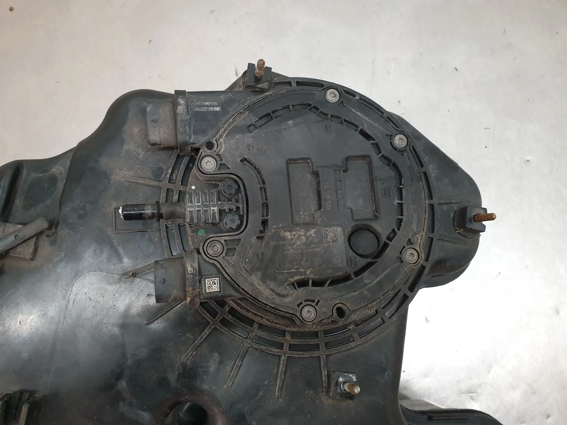 Depósito AdBlue BMW X2 (F39) Imagem-3