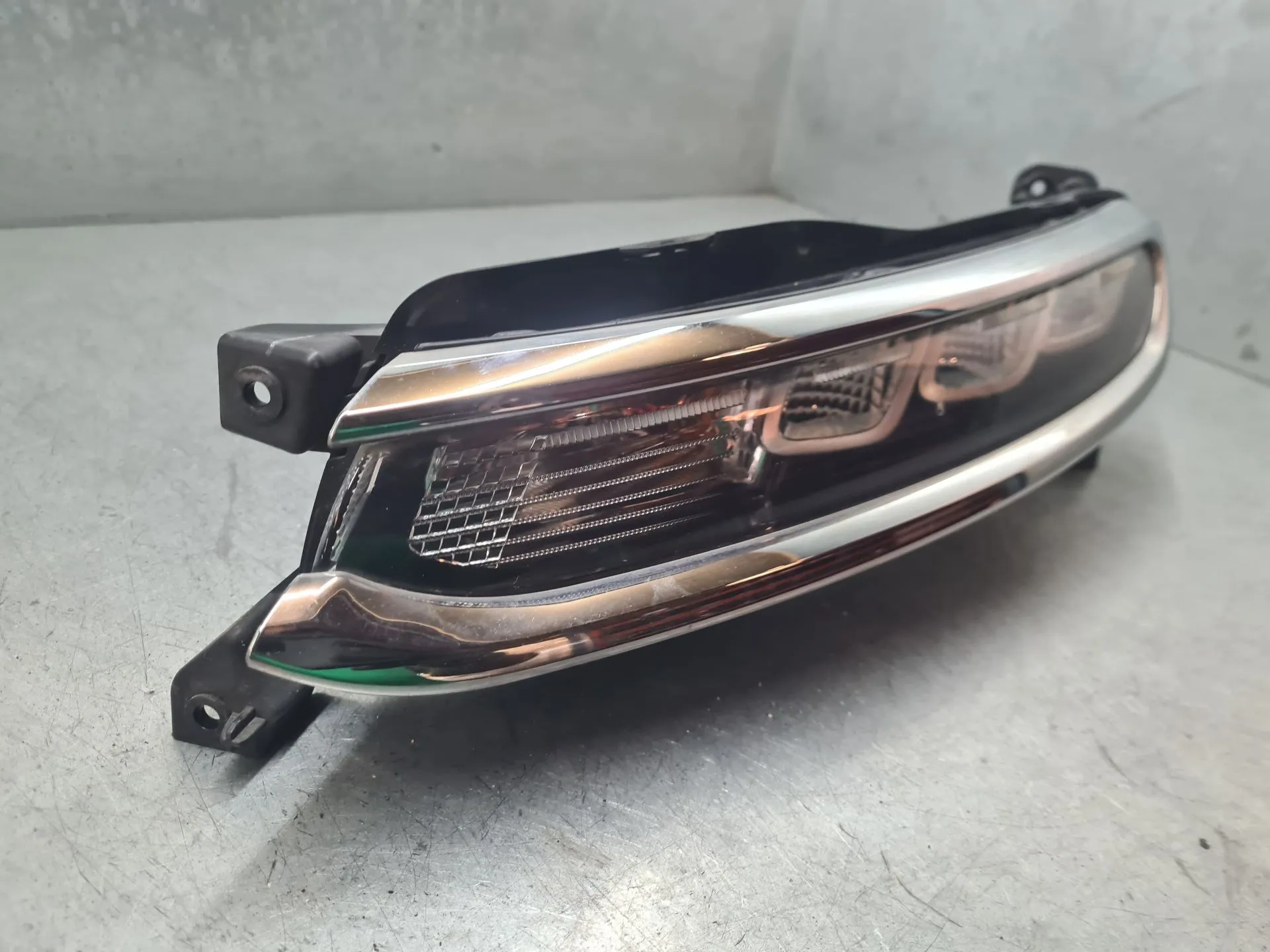 Luce diurna sinistra CITROËN C3 Aircross II (2R_, 2C_) Imagem-1