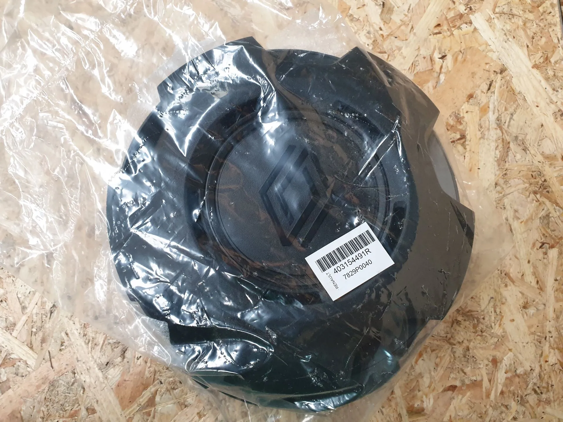 Conjunto Centros / Tampos de Jante RENAULT Trafic III (FG_) Imagem-1