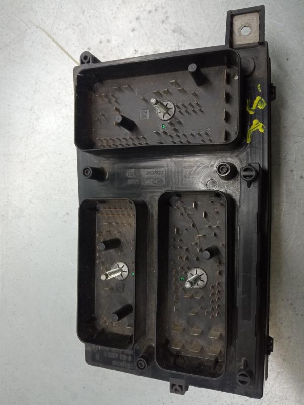 Caixa fusíveis / SAM / BSI OPEL Astra H Hatchback (L48) Imagem-2