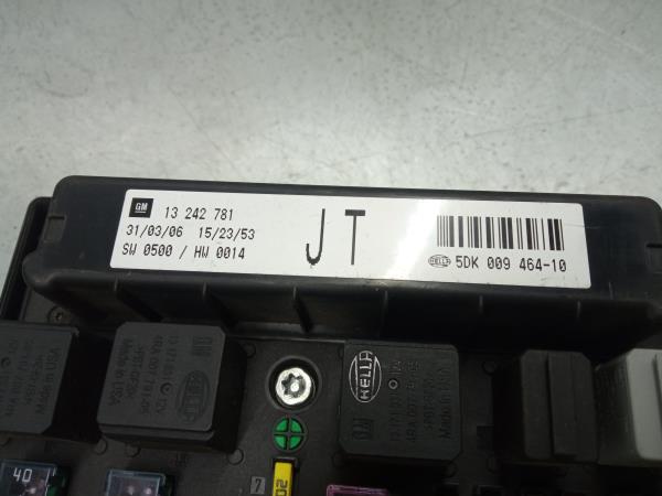 Caixa fusíveis / SAM / BSI OPEL Astra H Hatchback (L48) Imagem-3