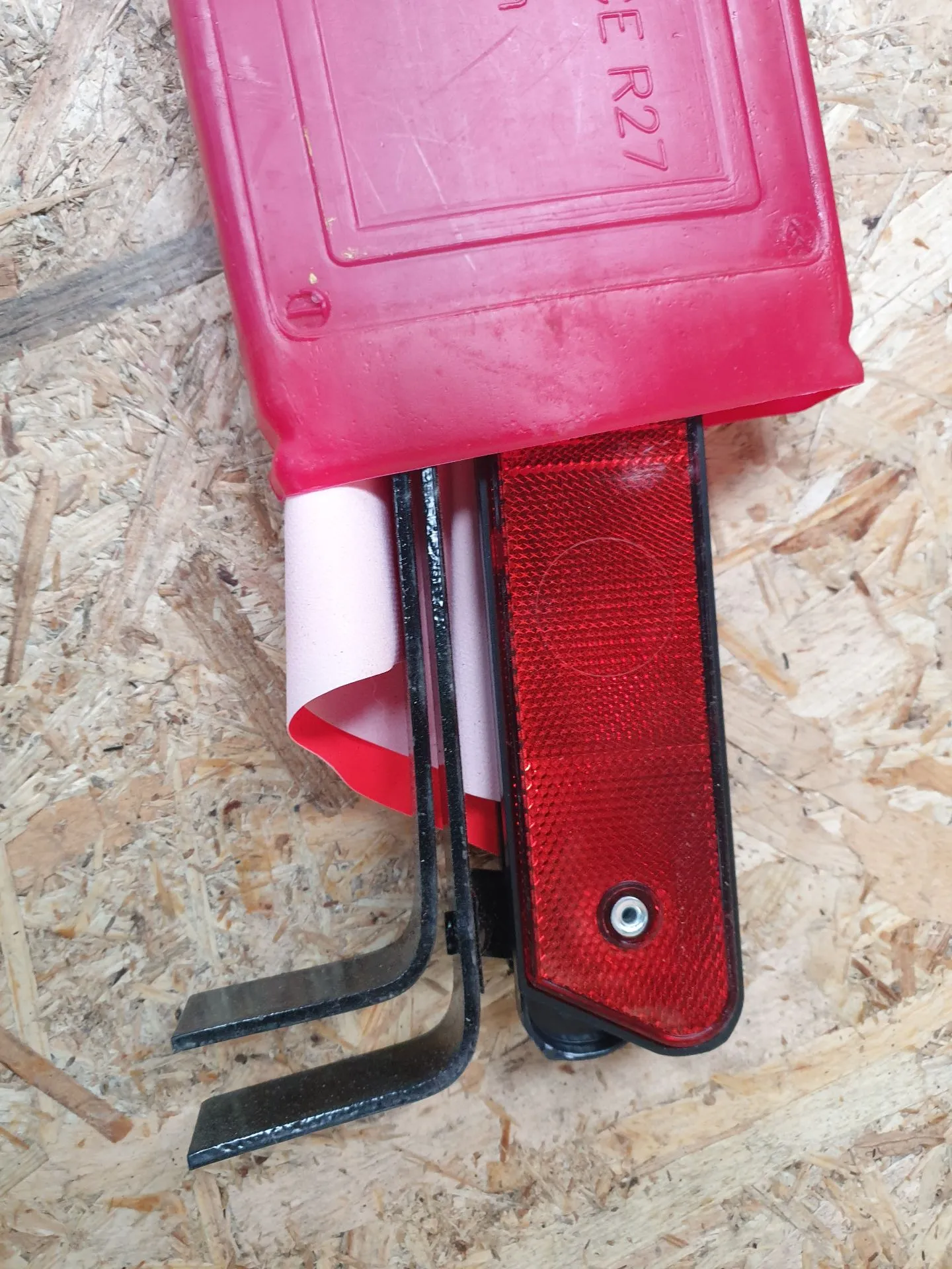 Triangolo di emergenza TOYOTA Aygo (_B4_) Imagem-1