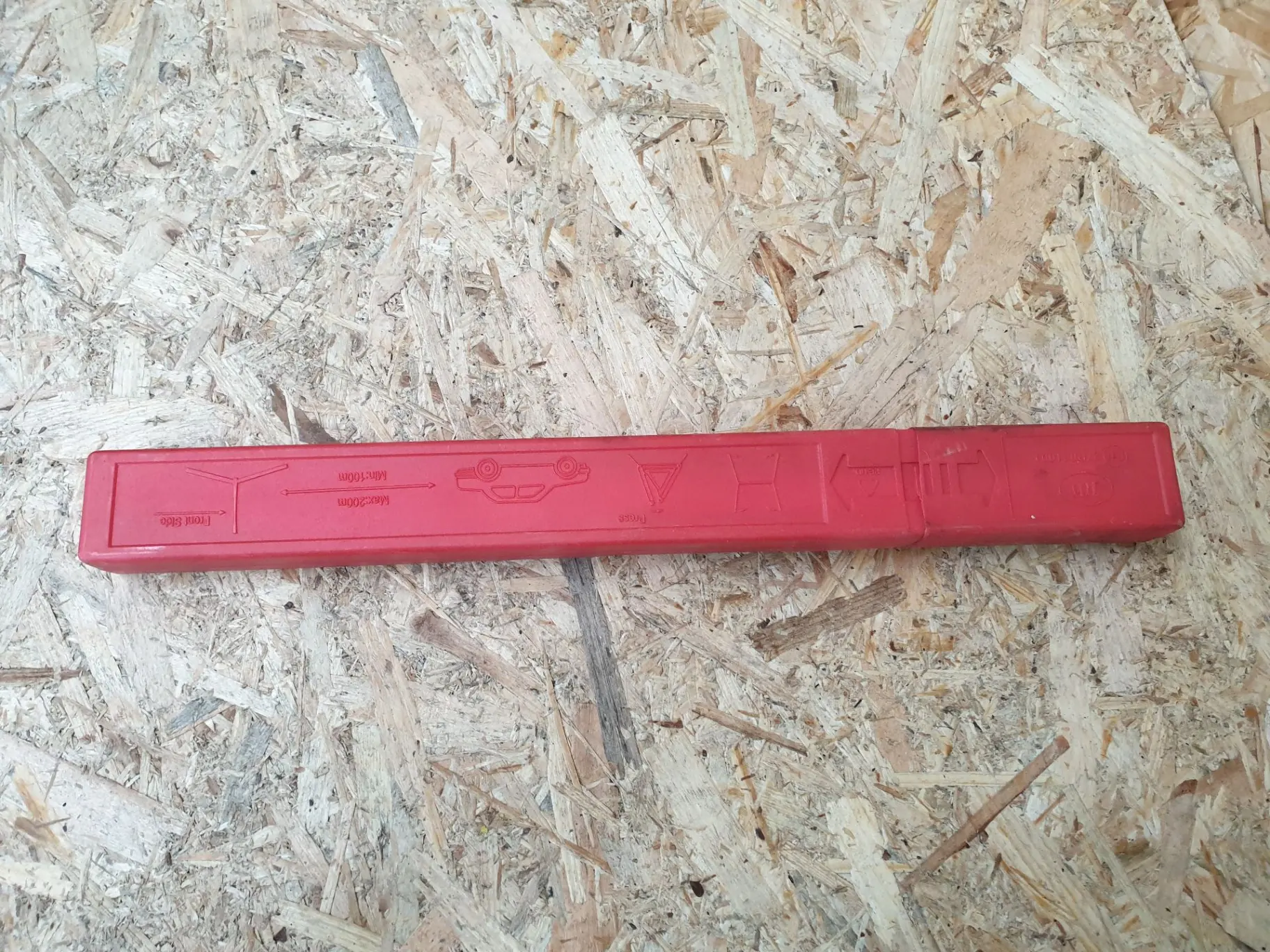Triangolo di emergenza DACIA Sandero II (5S_)