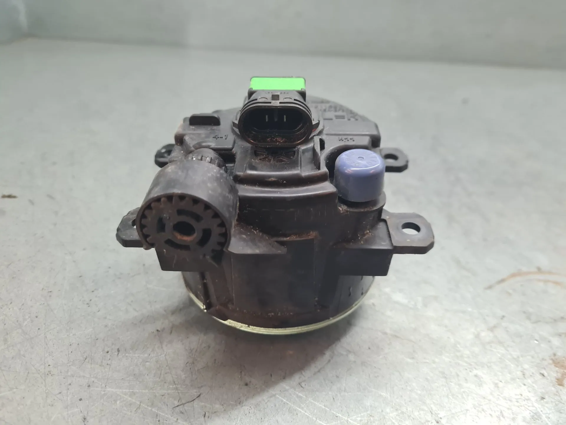 Left front fog light PEUGEOT 308 II Imagem-3