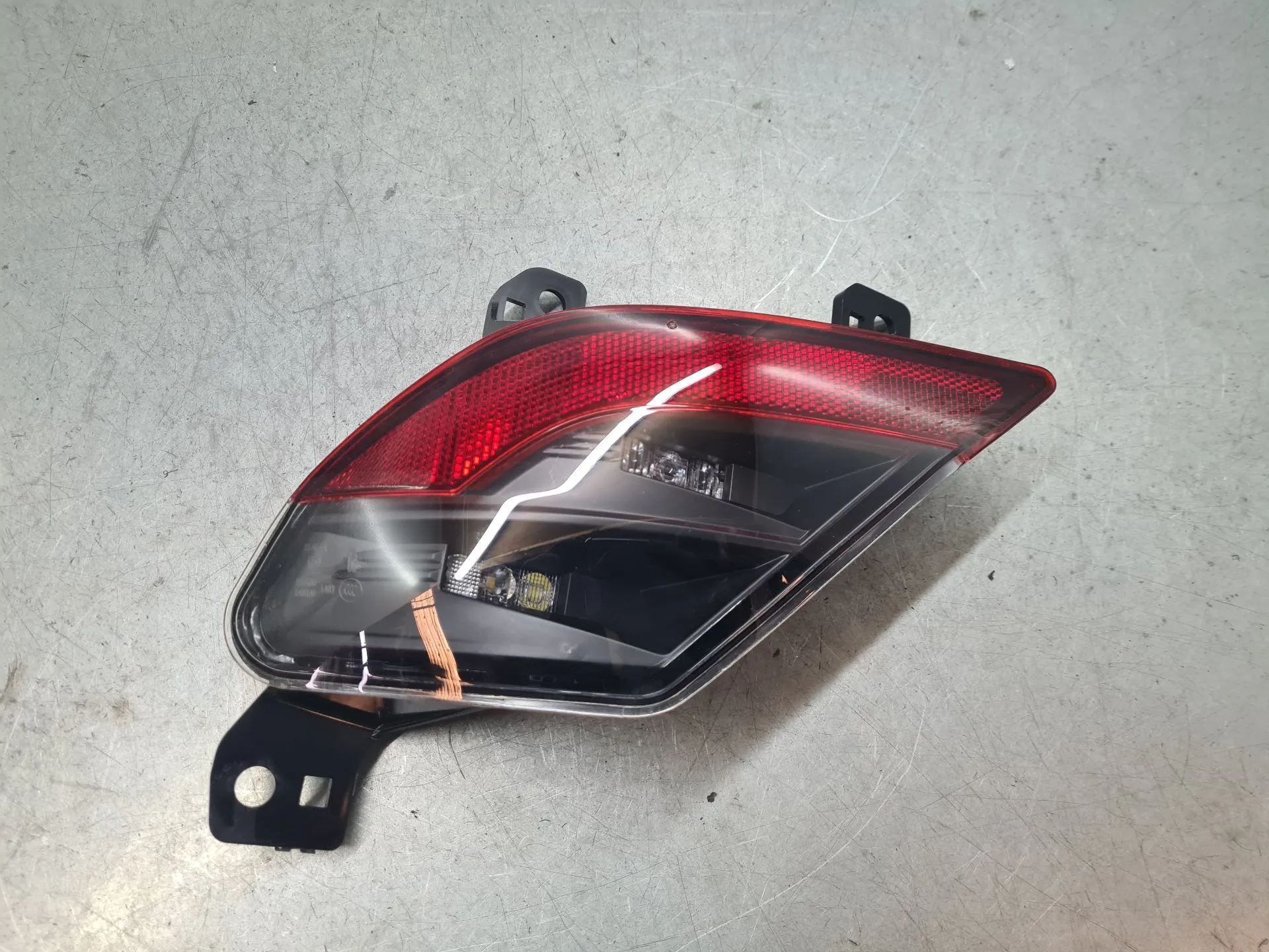 Left rear fog light RENAULT Austral