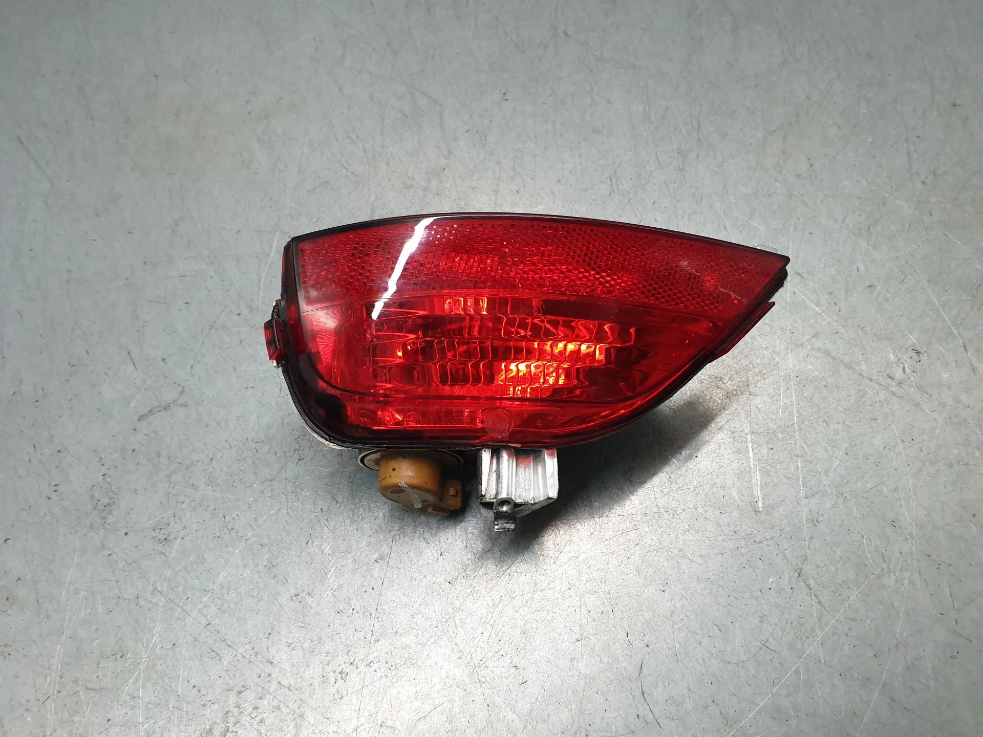 Feu antibrouillard Arrière Gauche RENAULT Megane IV (B9A/M_)