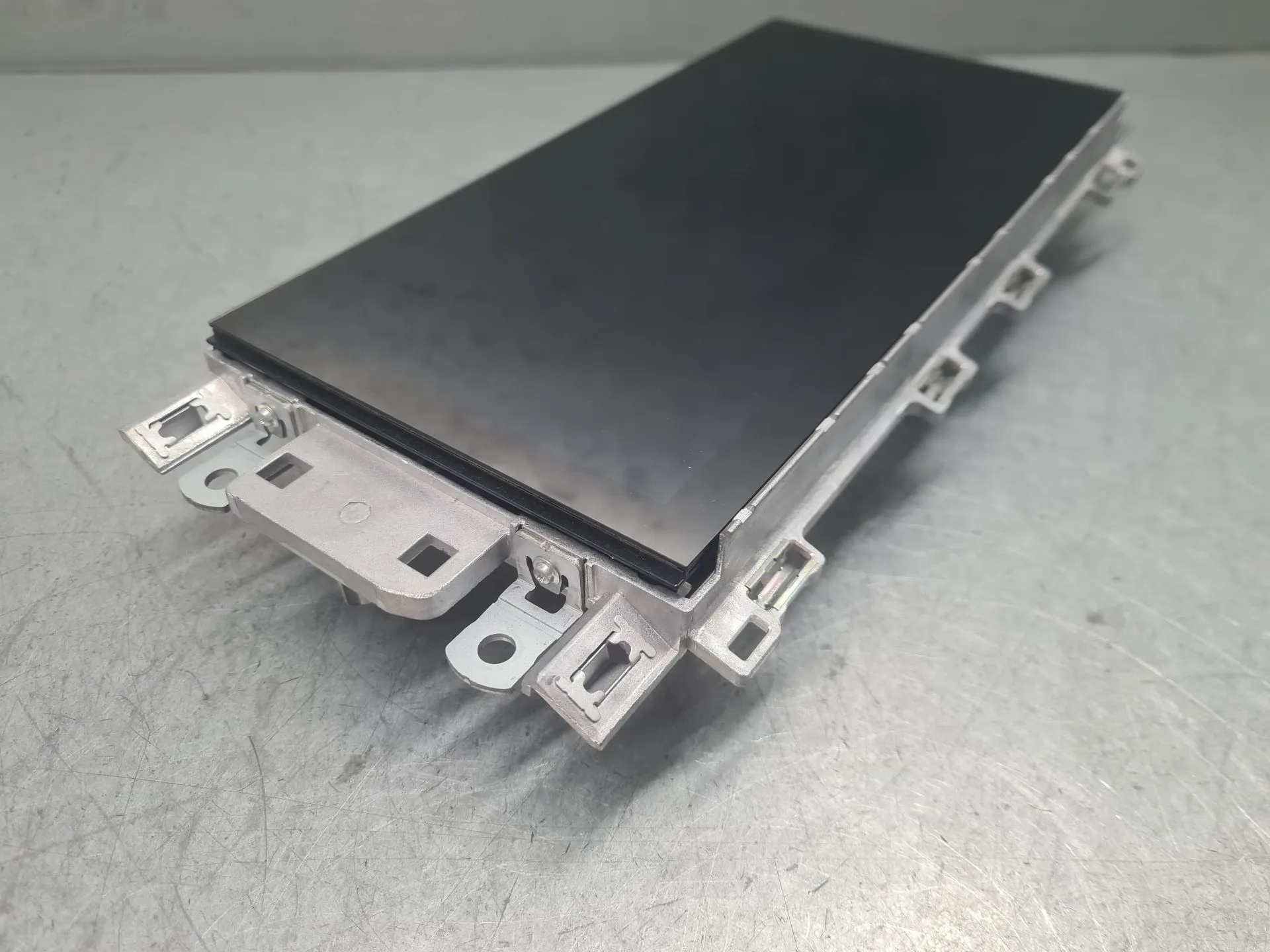 Display / ecrã de informações AUDI A3 Sportback (8YA) Imagem-1