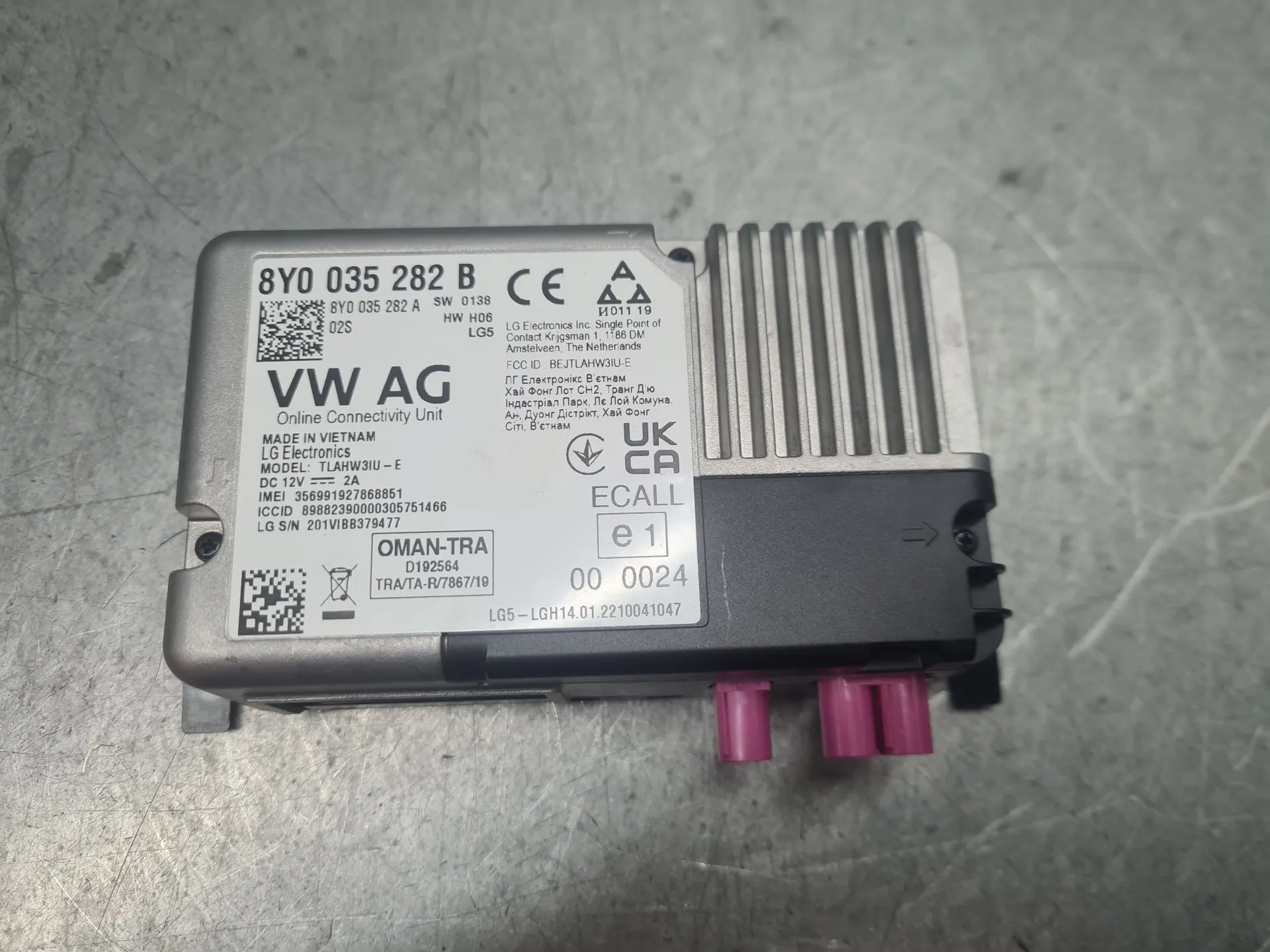 Generic Unit Module AUDI A3 Sportback (8YA) Imagem-1