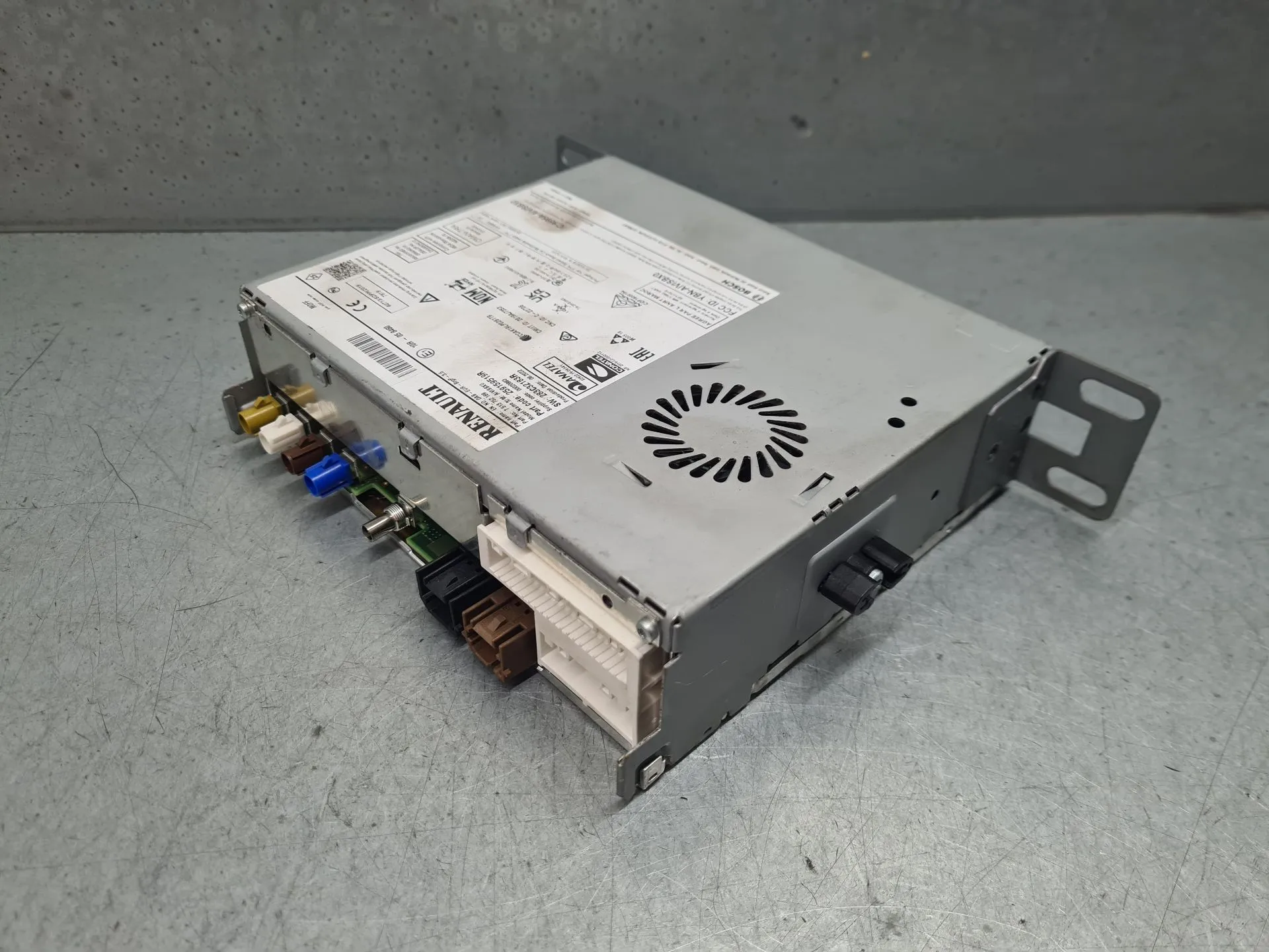 Rádio / auto-rádio RENAULT Clio V (BF_) Imagem-1