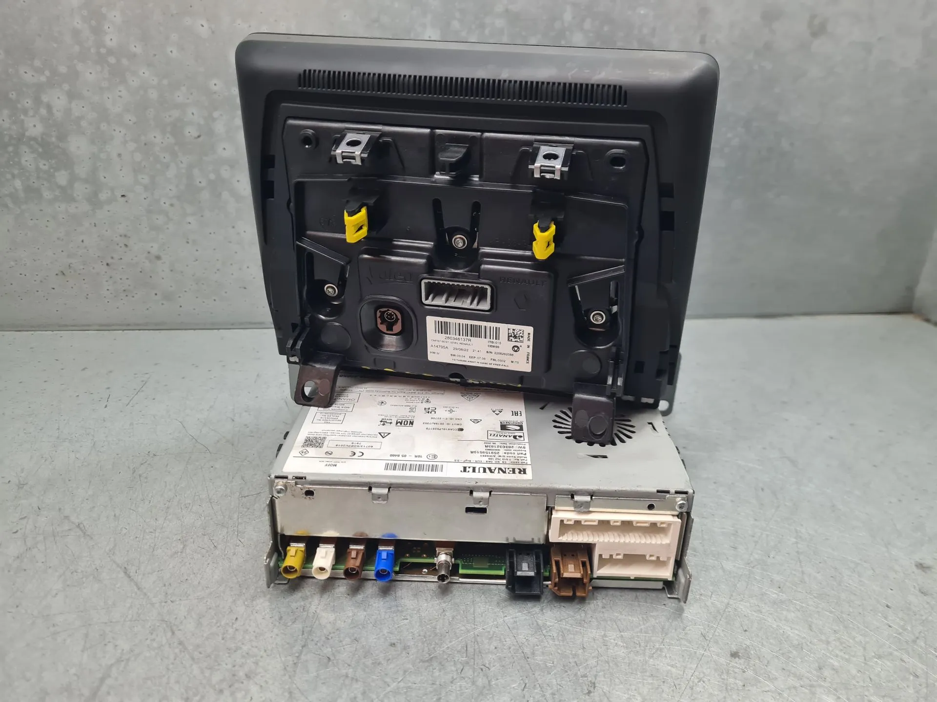 Kit Auto-rádio RENAULT Clio V (BF_) Imagem-1